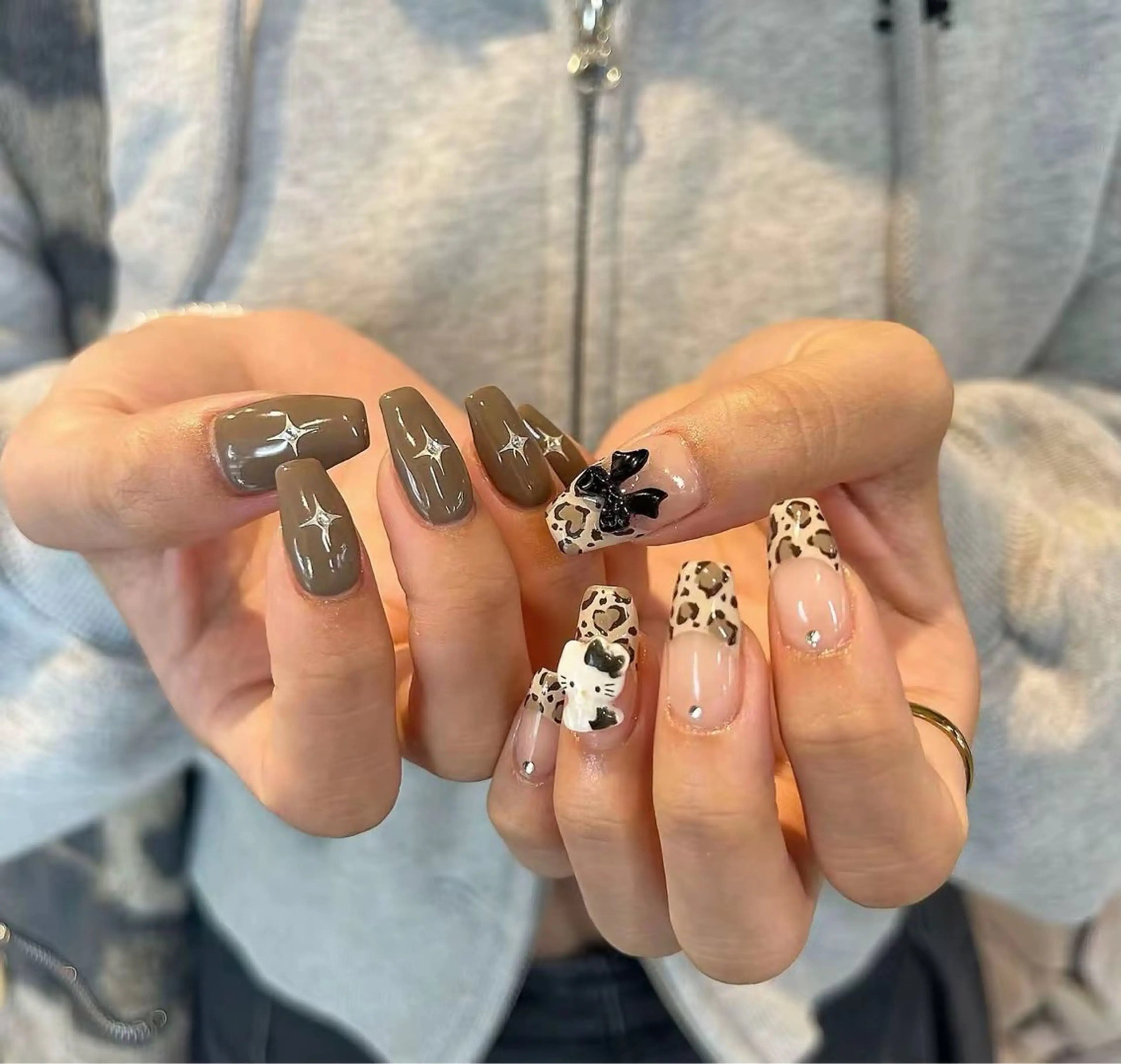 ネイル ハンドネイル NiJi Nailsのネイルデザイン