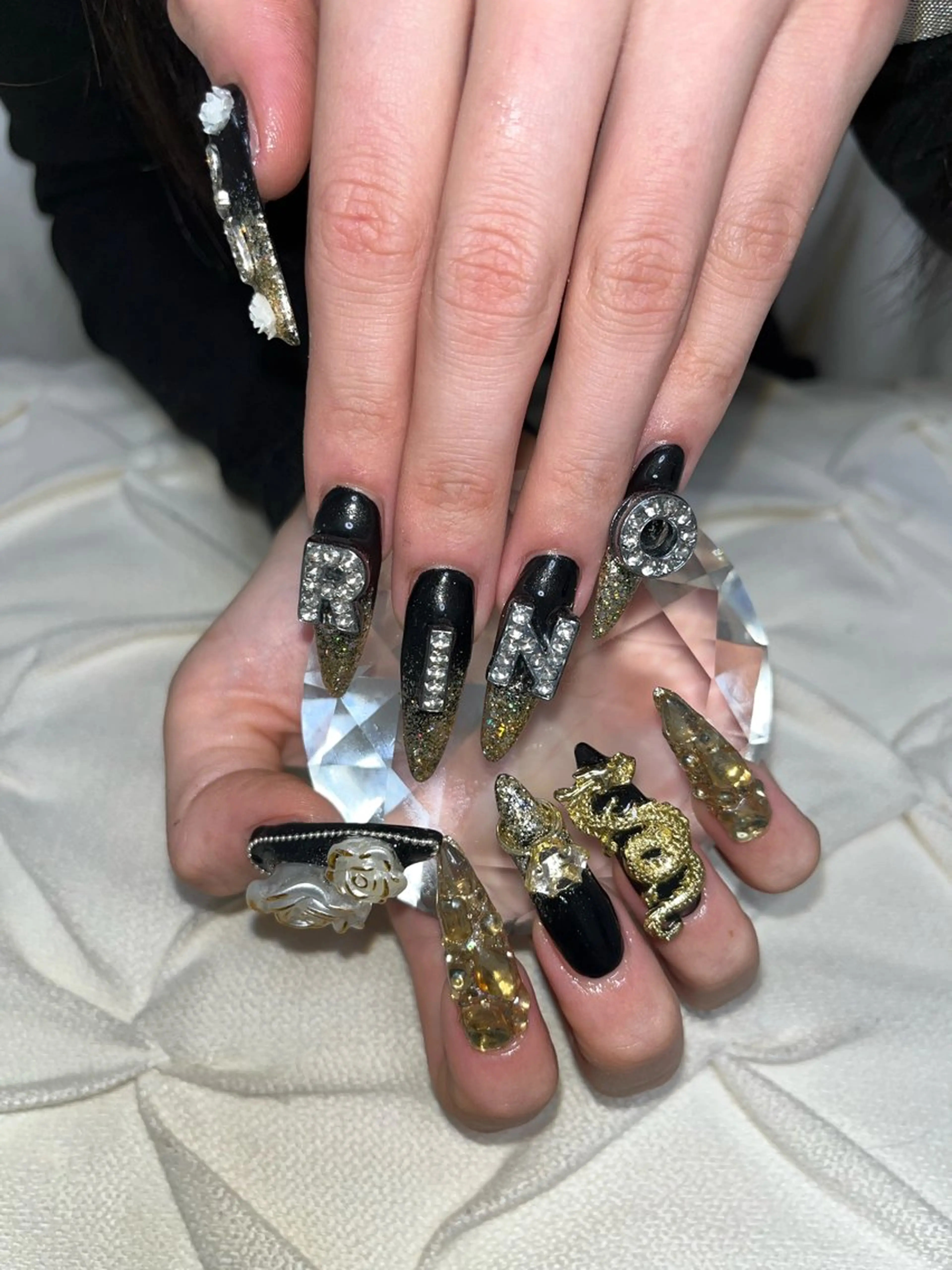 ネイル ハンドネイル nail.salon .Reversalのネイルデザイン