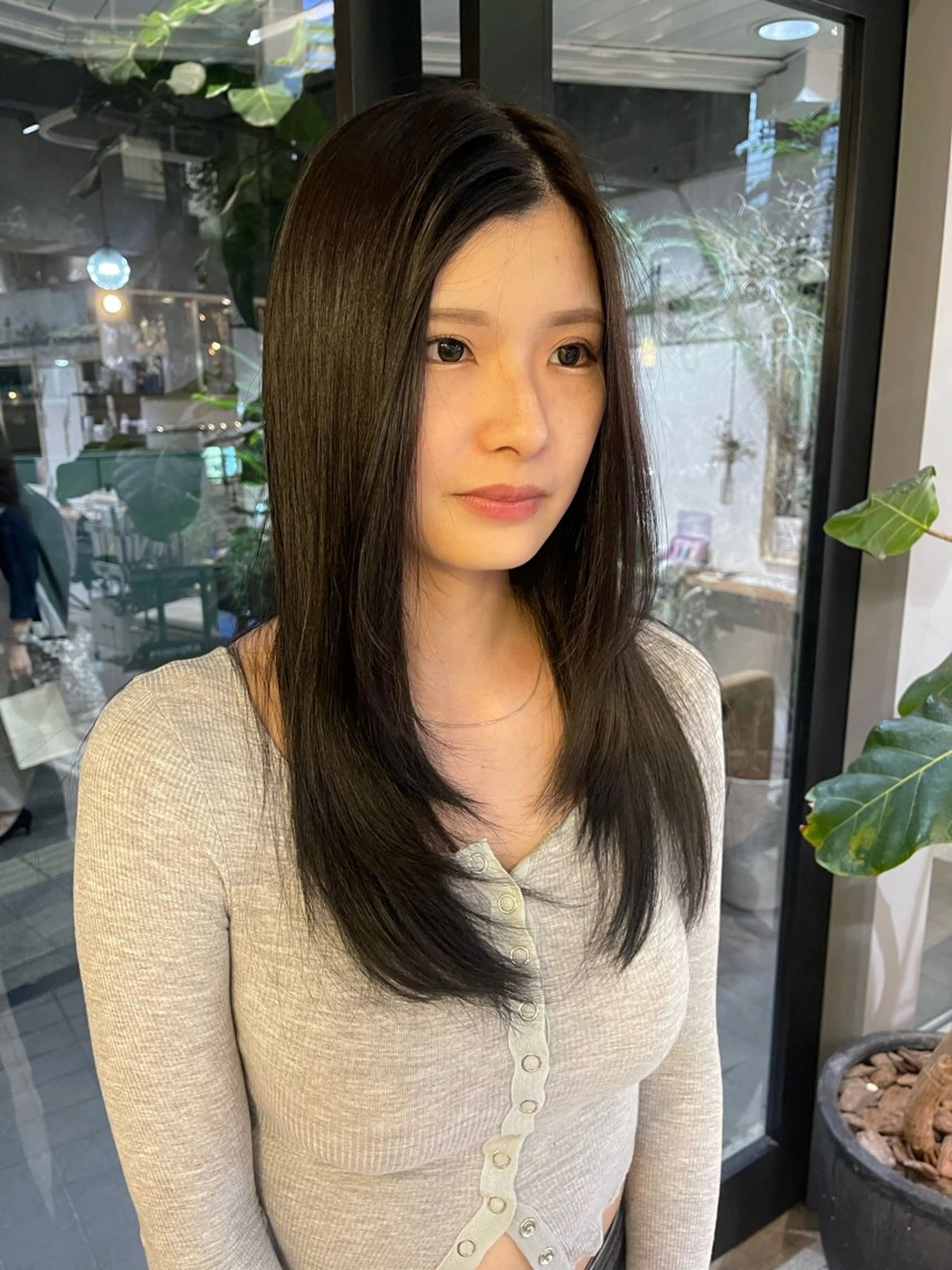 ロング カット ano @anomukuiのヘアスタイル