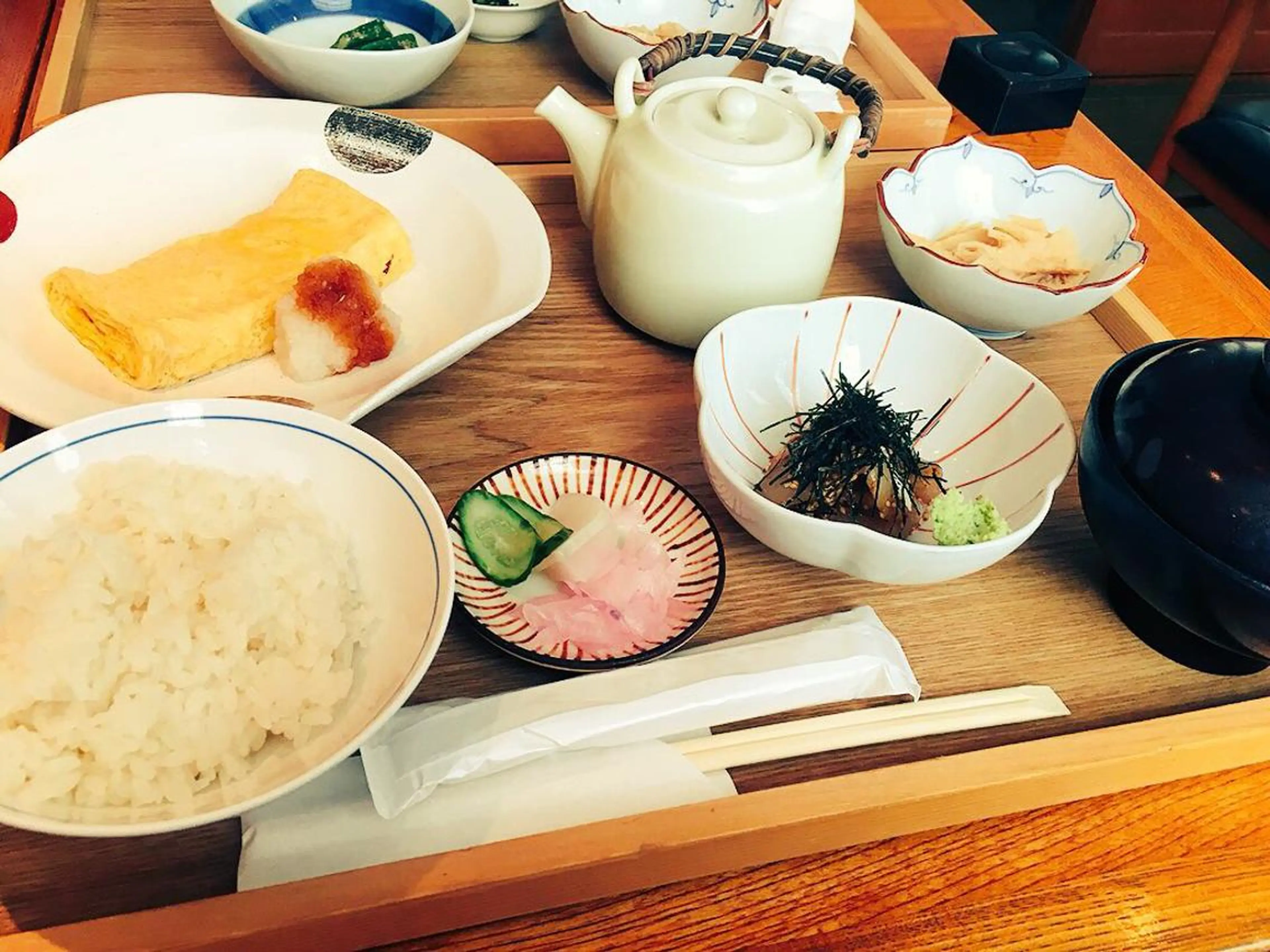 ロング カラー パーマ ヘアアレンジ メンズ キッズ ネイル マツエク・マツパ アニメ,Vオタク× 即効痩せエステサロンのエステ・リラクイメージ