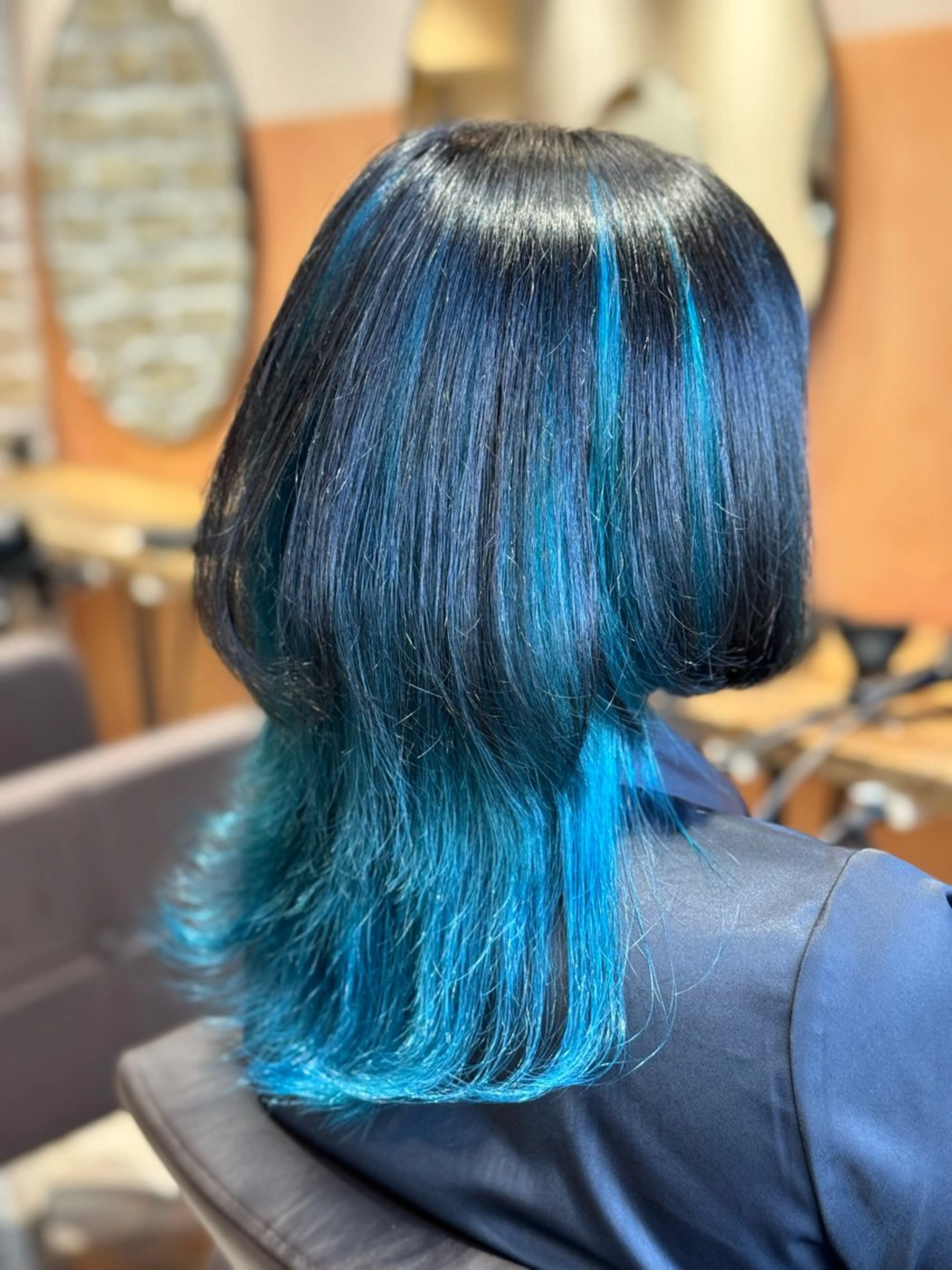 ミディアム カラー アクアカラー 黒髪 ブルーカラー ブルーブラック 👾TAMURA MAAYA👾のヘアスタイル