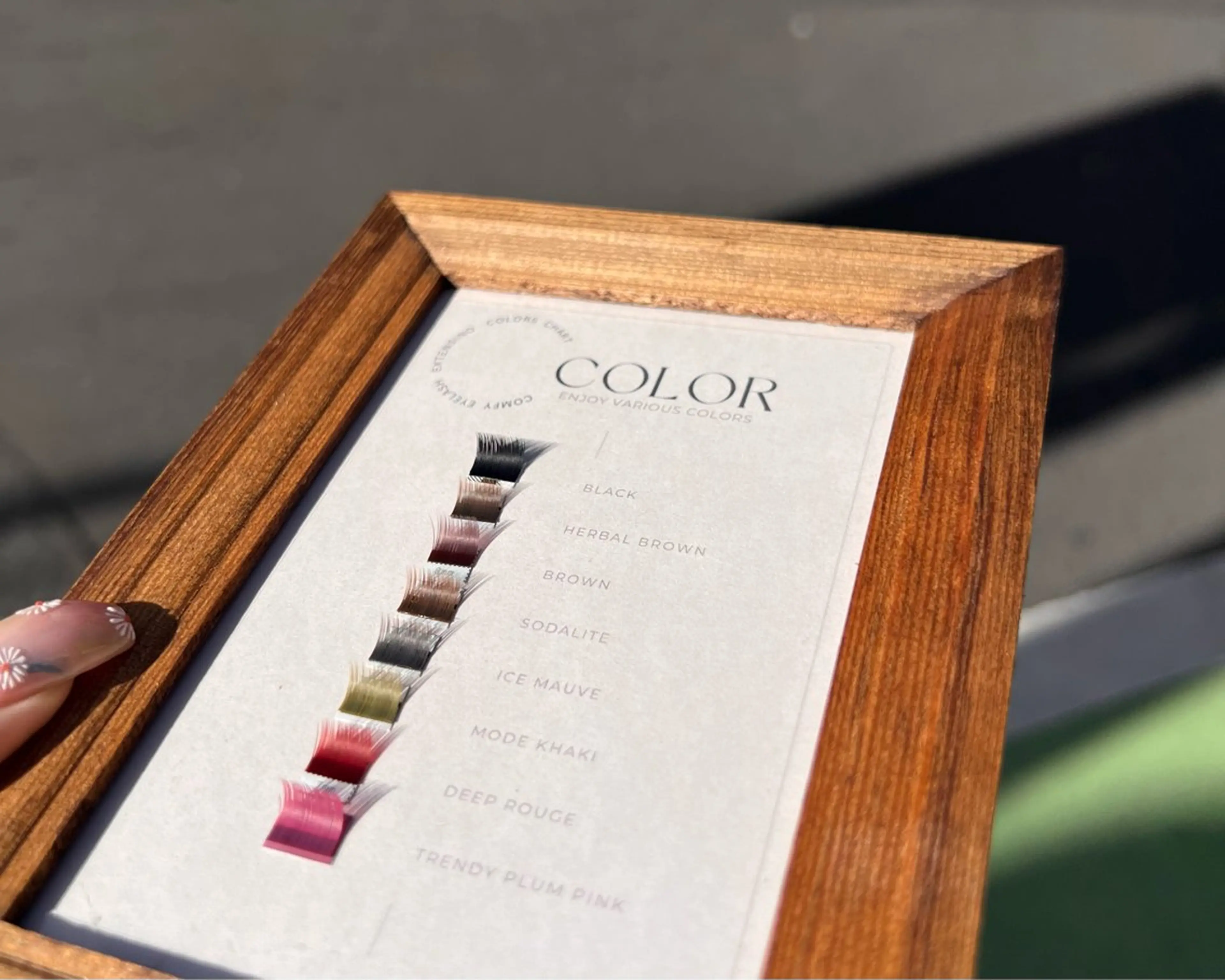 【初回オフ無料】カラーエクステ80本  🍁【コーティング付き】の写真