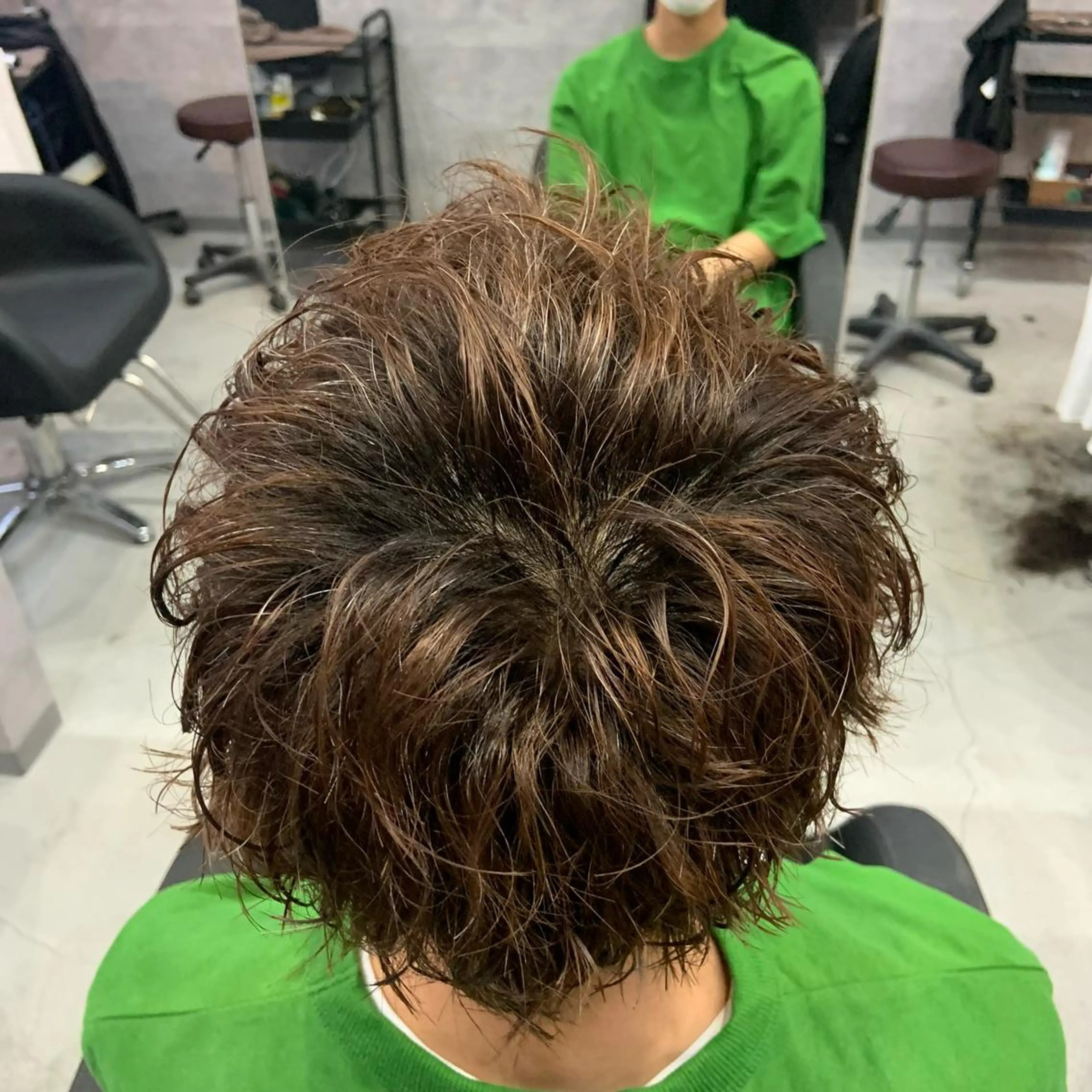 パーマ メンズ _WHITE所属・ダウンパーマ 曲がる縮毛矯正のヘアスタイル