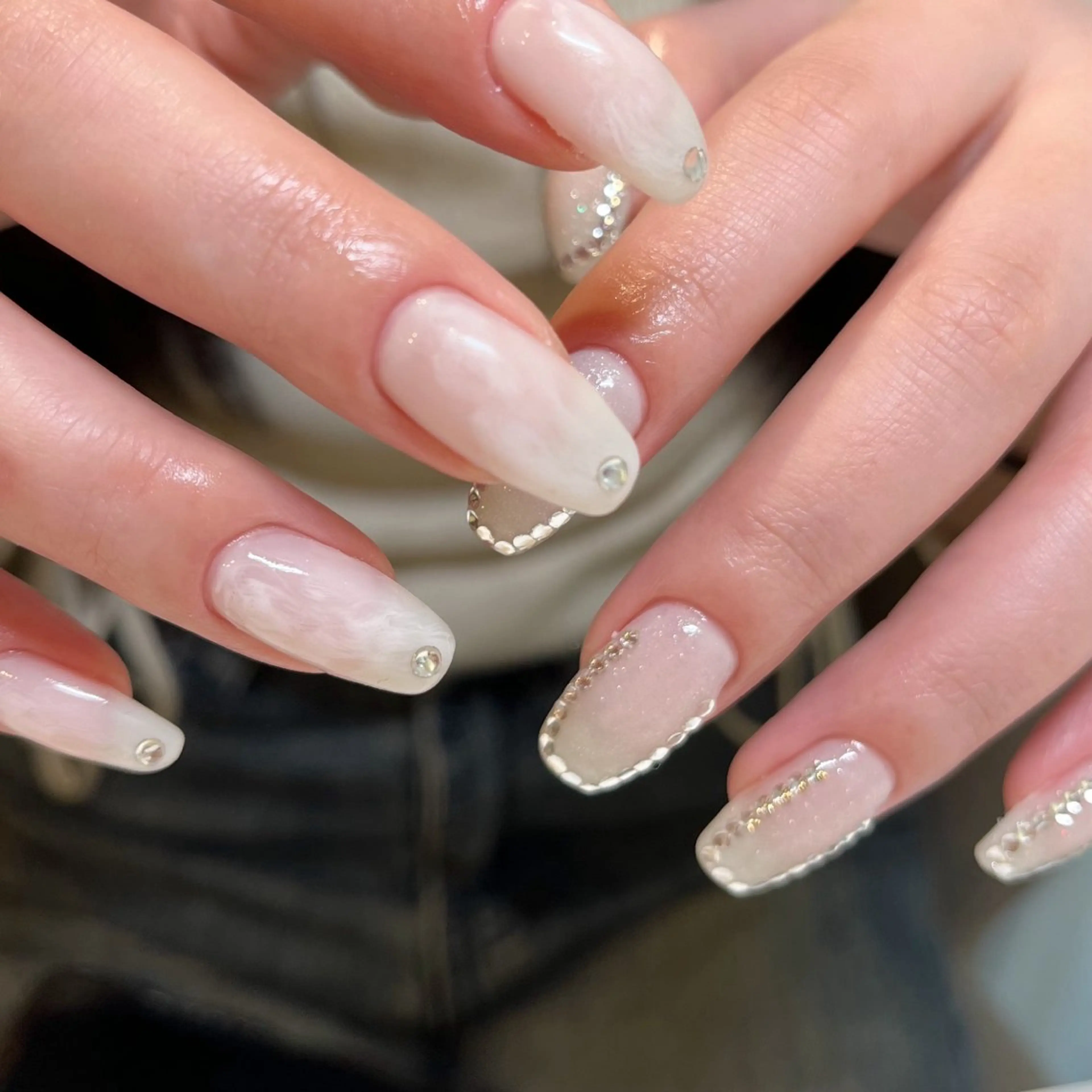 ネイル ハンドネイル 秋本 栞のネイルデザイン