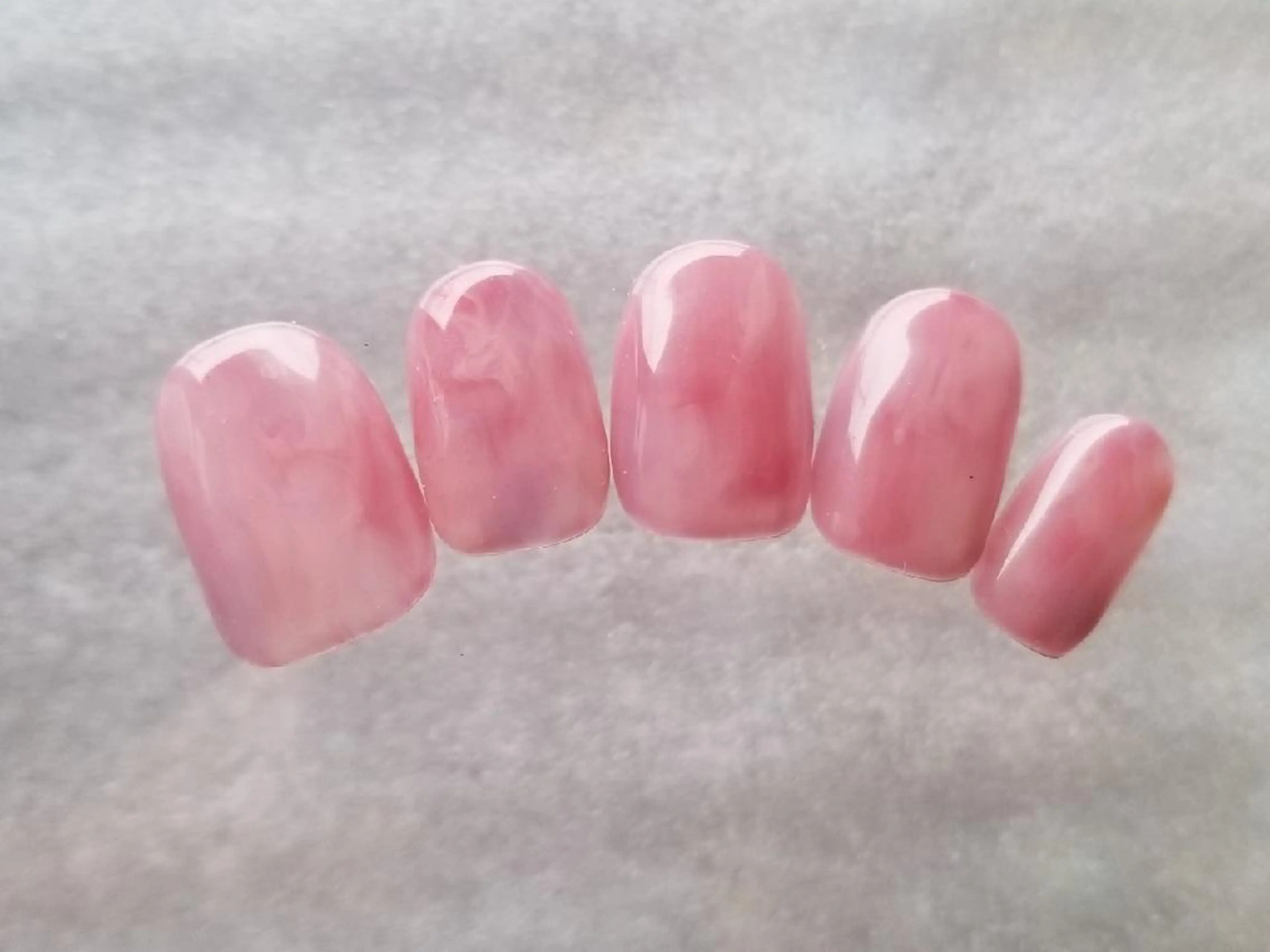 ショート ネイル ブルー 大理石ネイル(マーブル) ピンク シンプルネイル 吉祥寺🌟 ネイルフロンティアのネイルデザイン