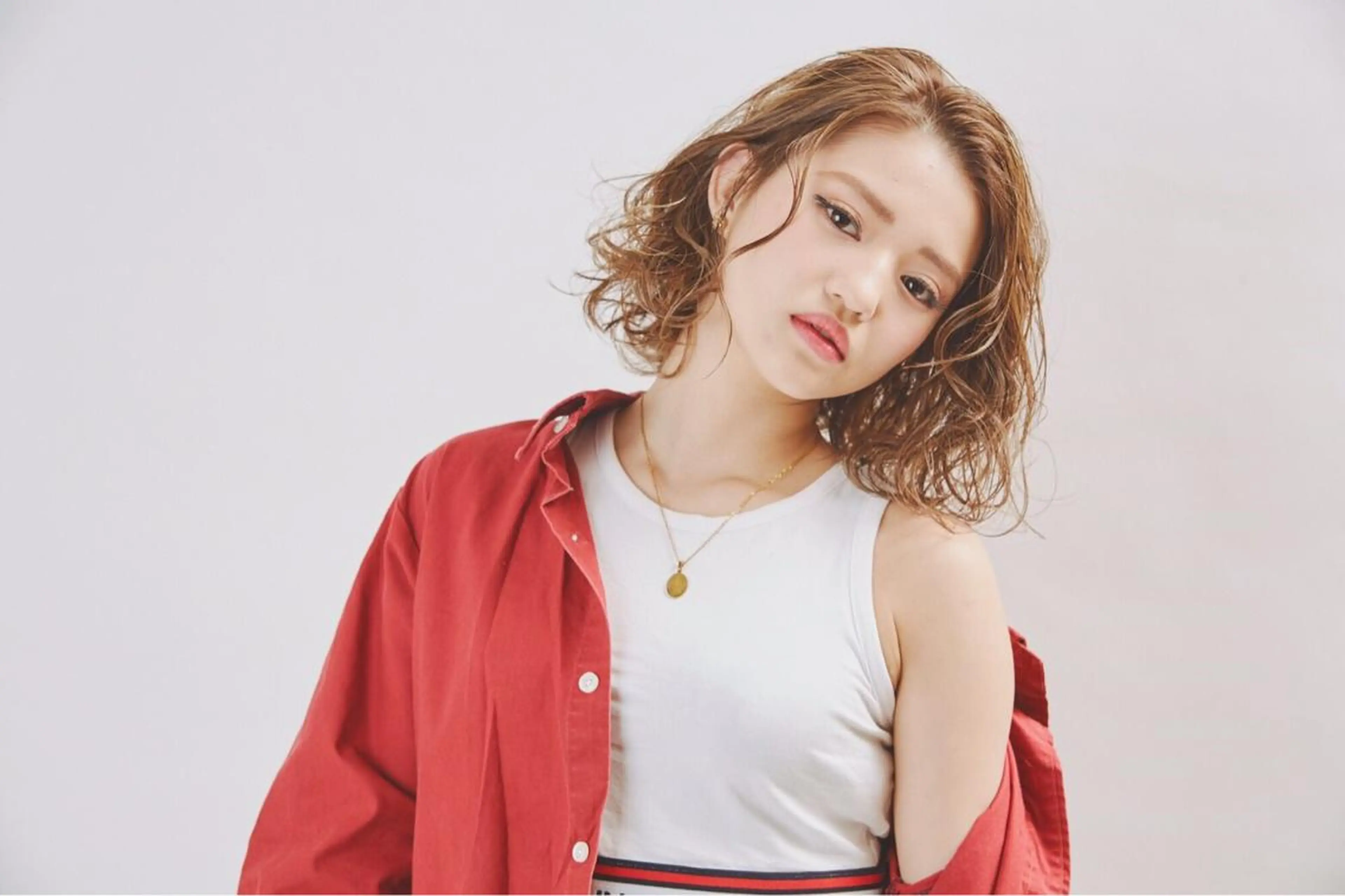 ショート カラー パーマ ヘアアレンジ メンズ キッズ ネイル マツエク・マツパ アティリー 西梅田のヘアスタイル