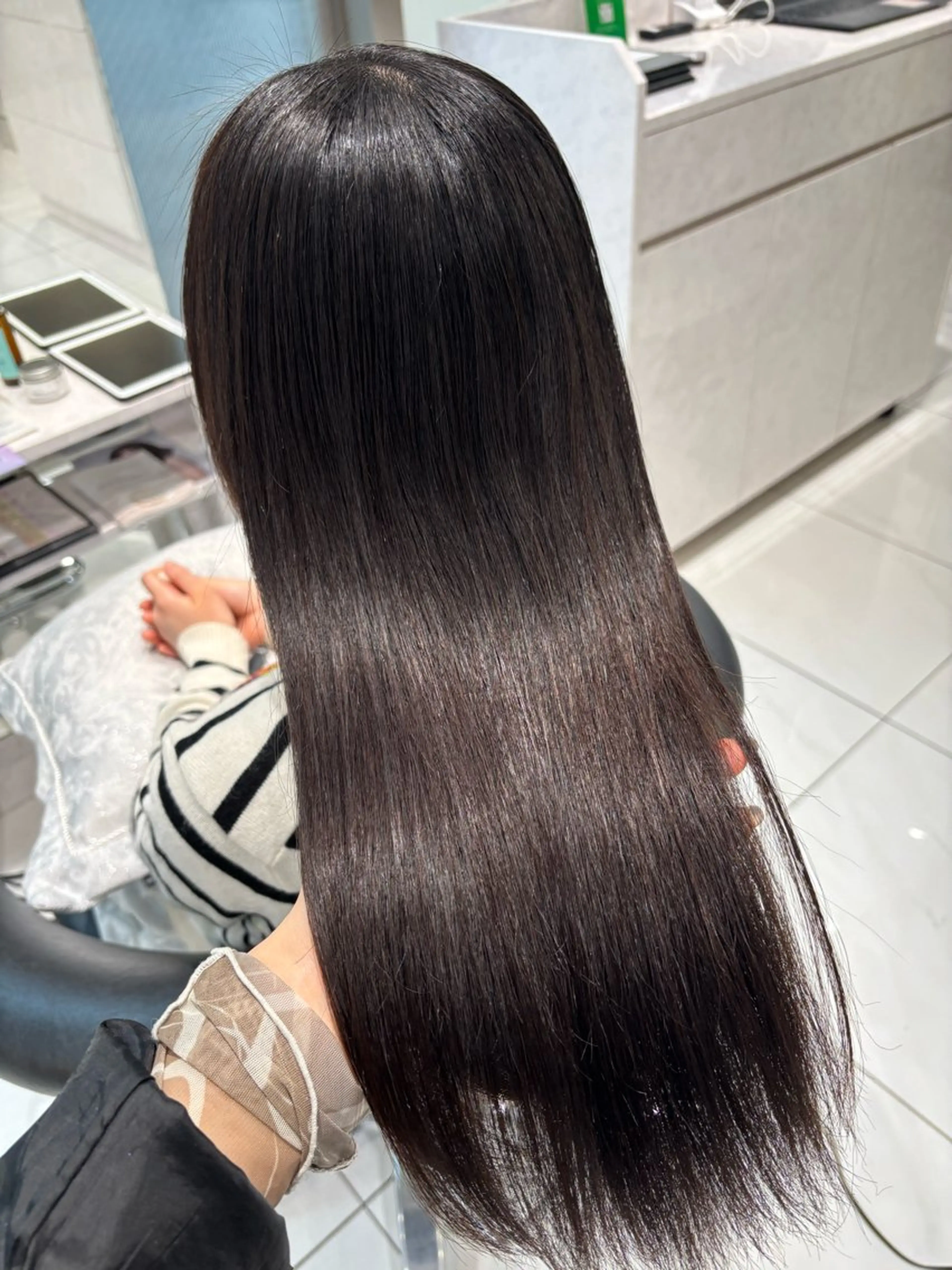 ロング ヘアカラー トリートメント Rin/寒色系カラー 🦋/うる艶ヘア🫧のヘアスタイル