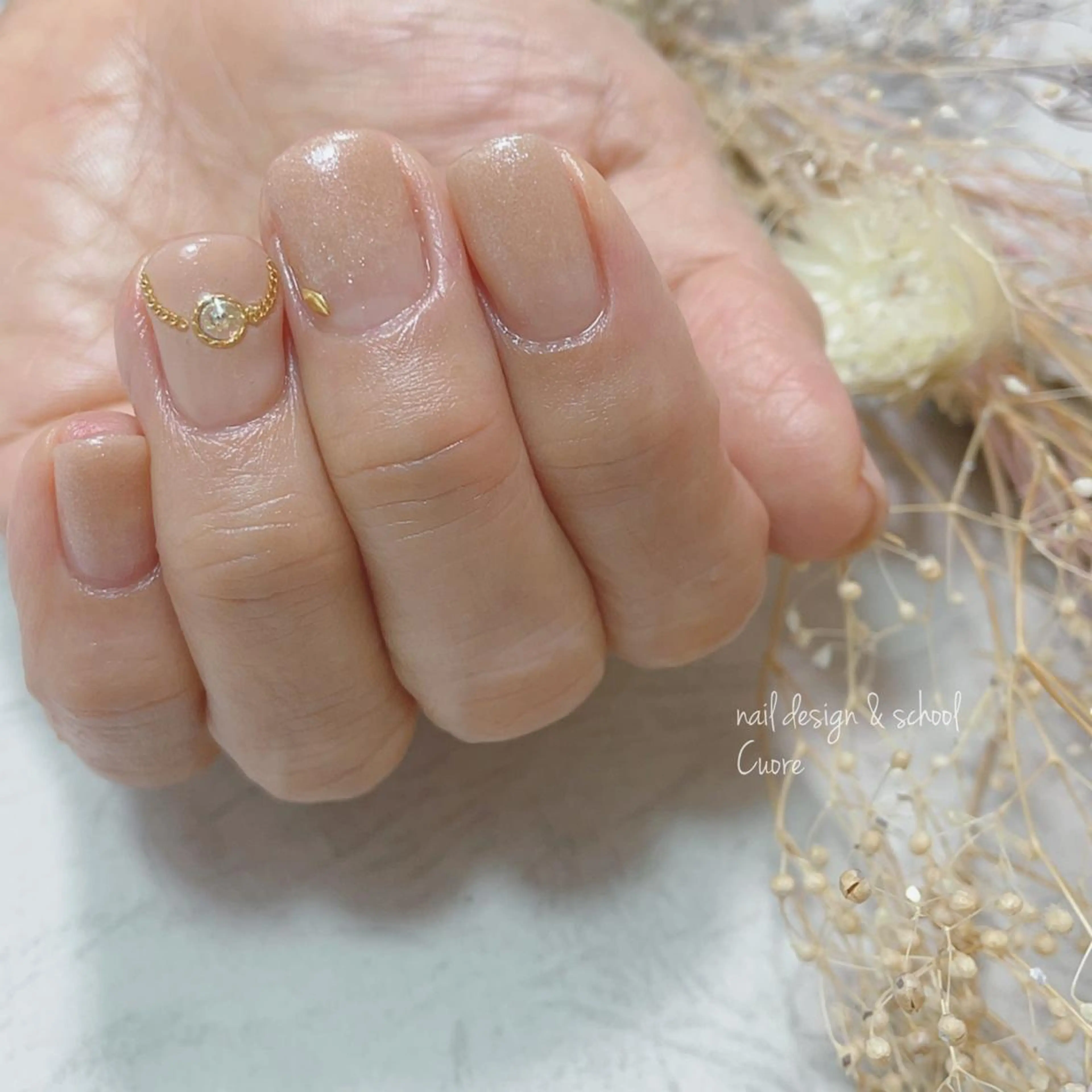 ネイル アートネイル ジェルネイル ニュアンスネイル シンプルネイル Cuore谷岡紗妃/ 宮崎台のネイルデザイン