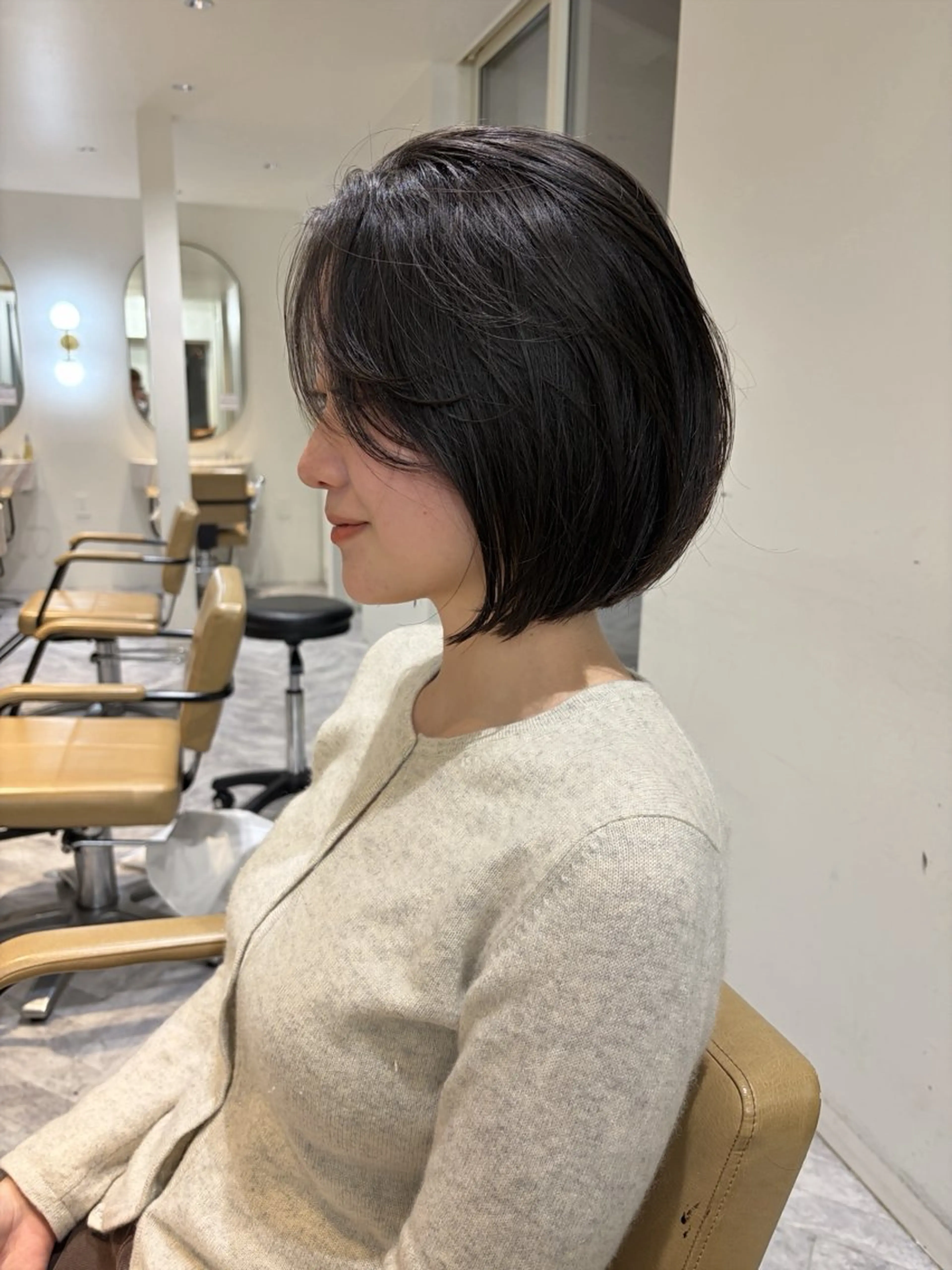 ミディアム ボブ カット トリートメント 赤み消しカラー/ オリーブ/トモキのヘアスタイル