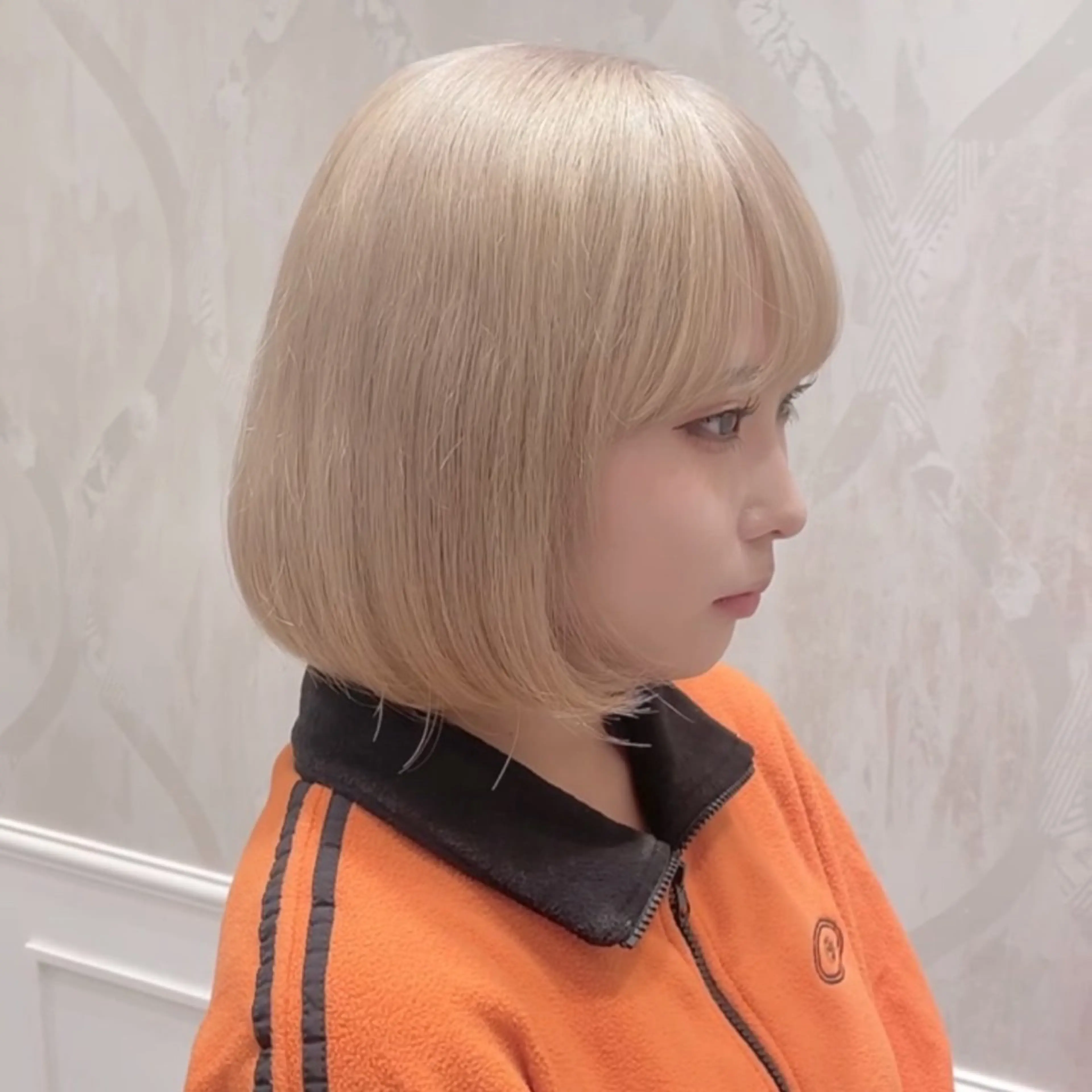 カラー L.OSAKA平山 英一のヘアスタイル