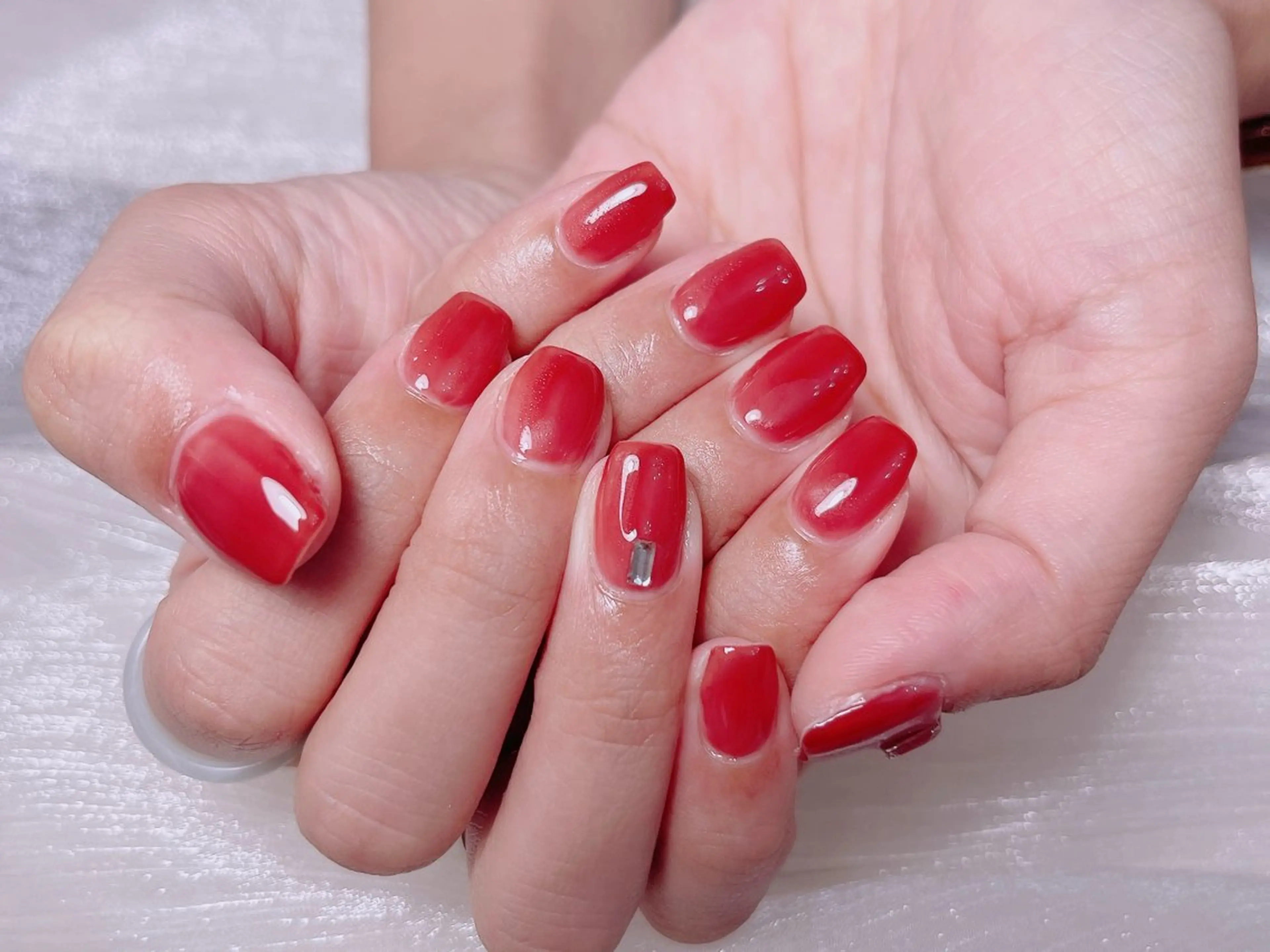 ネイル ハンドネイル KARI ネイルサロンのネイルデザイン