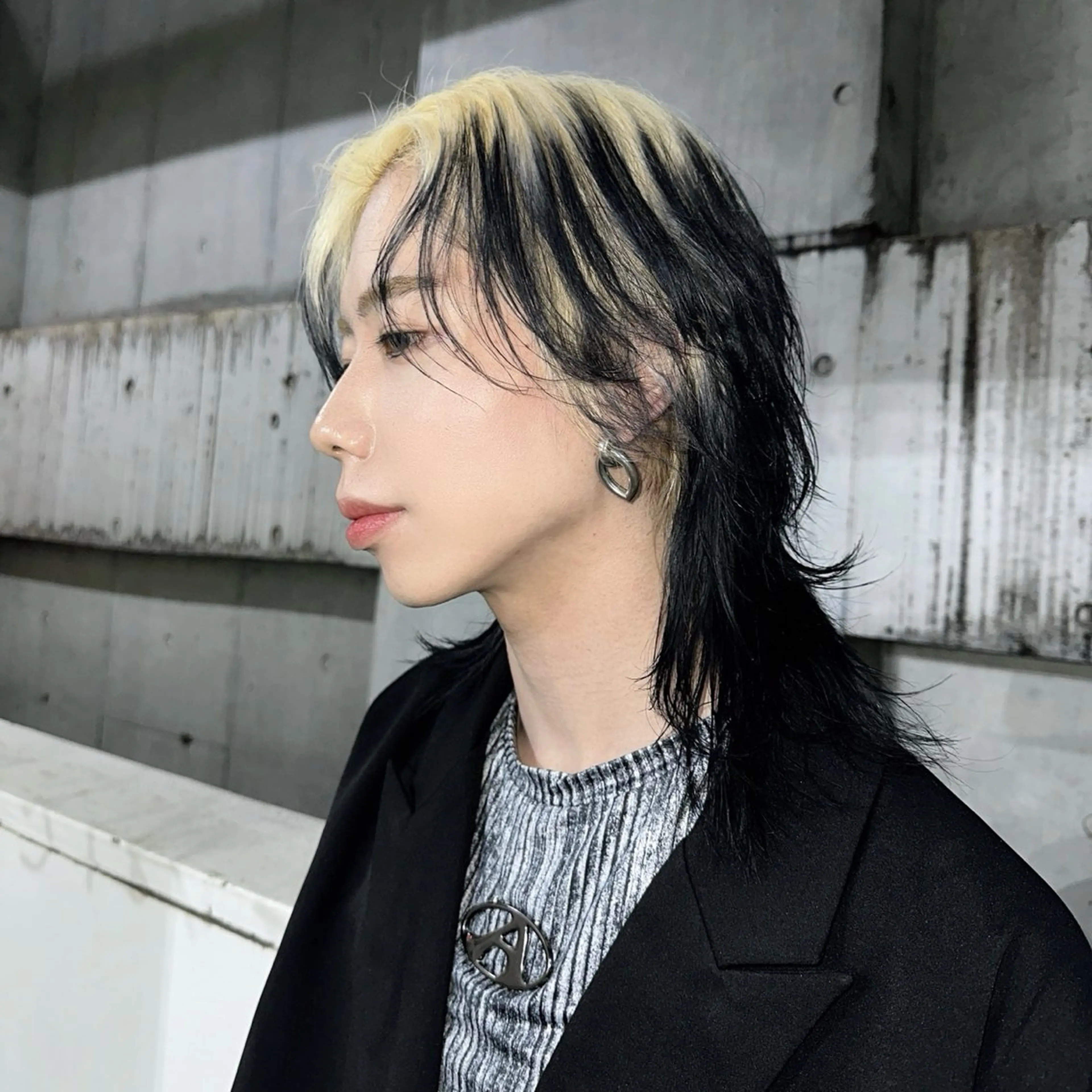 ミディアム カラー カット ハイトーン/ウルフ /エクステ/ましろのヘアスタイル