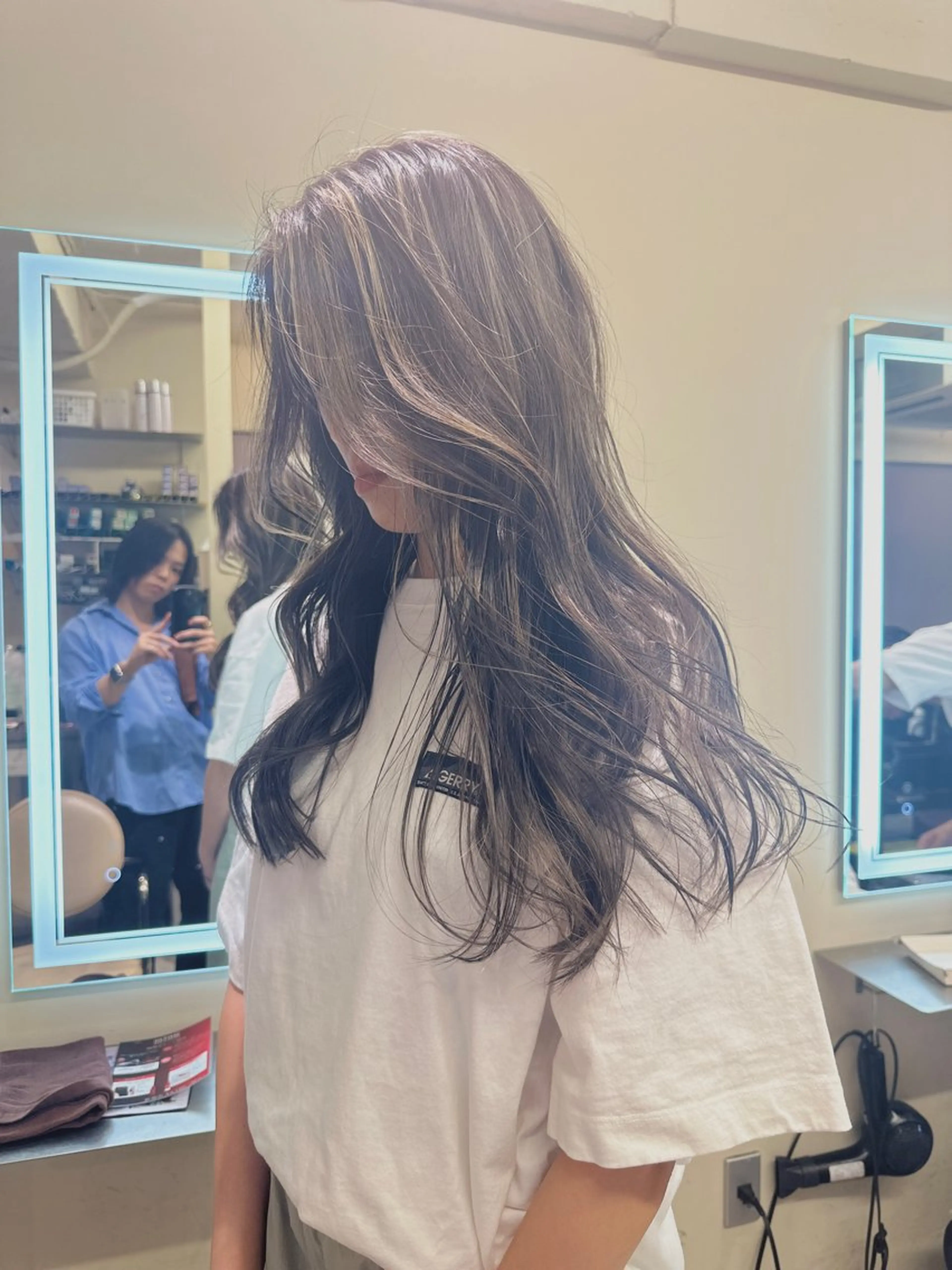 ロング カラー アディクシーカラー バレイヤージュ ブリーチ デザインカラー ダブルカラー ヘアカラー トリートメント opus 店長大和 レイヤー/赤み消しのヘアスタイル