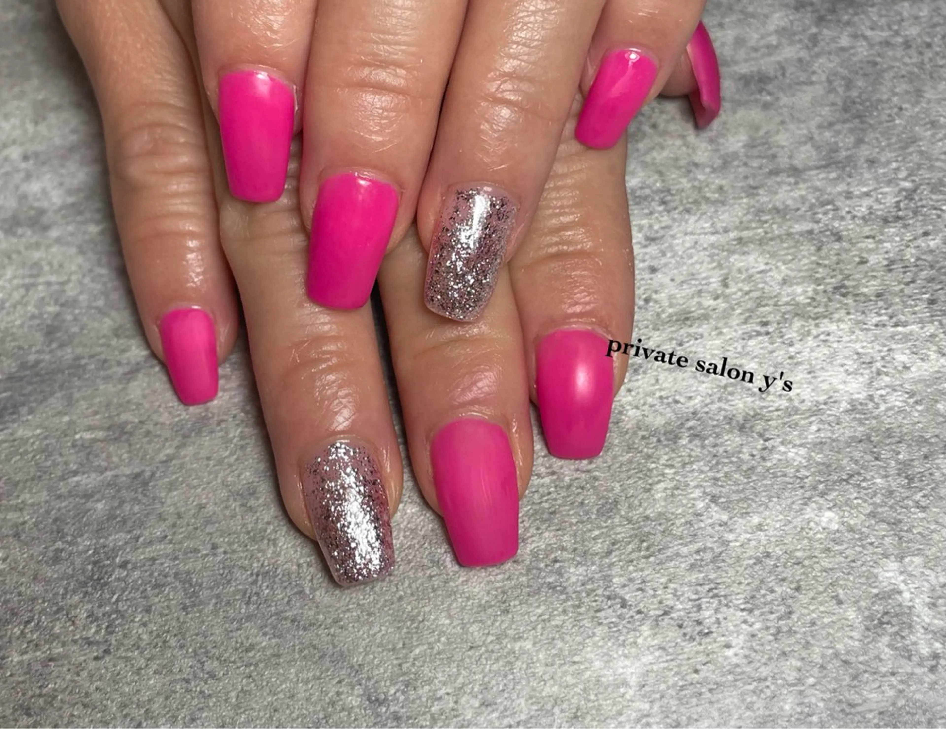 ネイル y' sのネイルデザイン