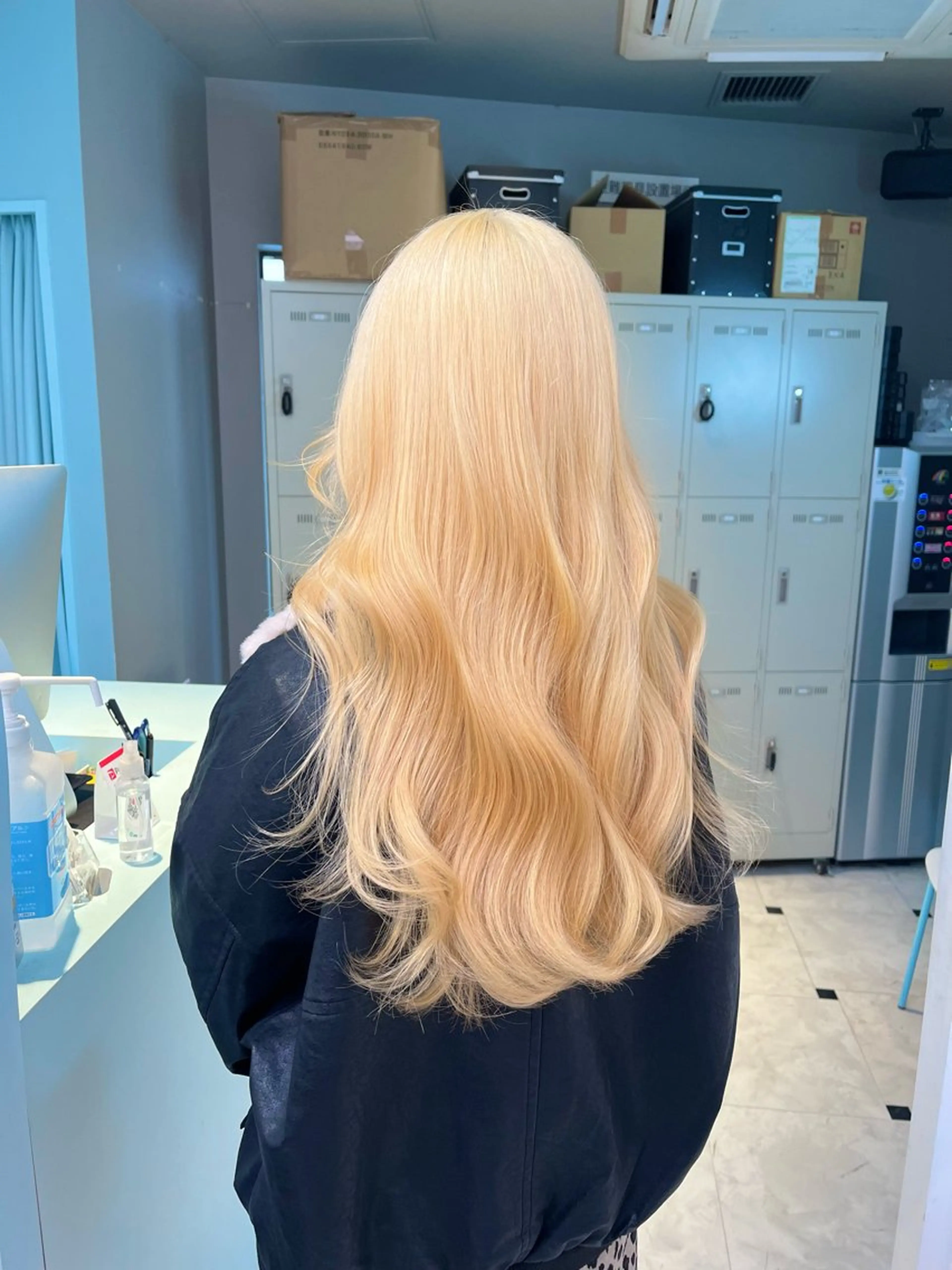 ロング カラー ヘアカラー トリートメント ブリーチカラー 🩵MIZUKIのヘアスタイル