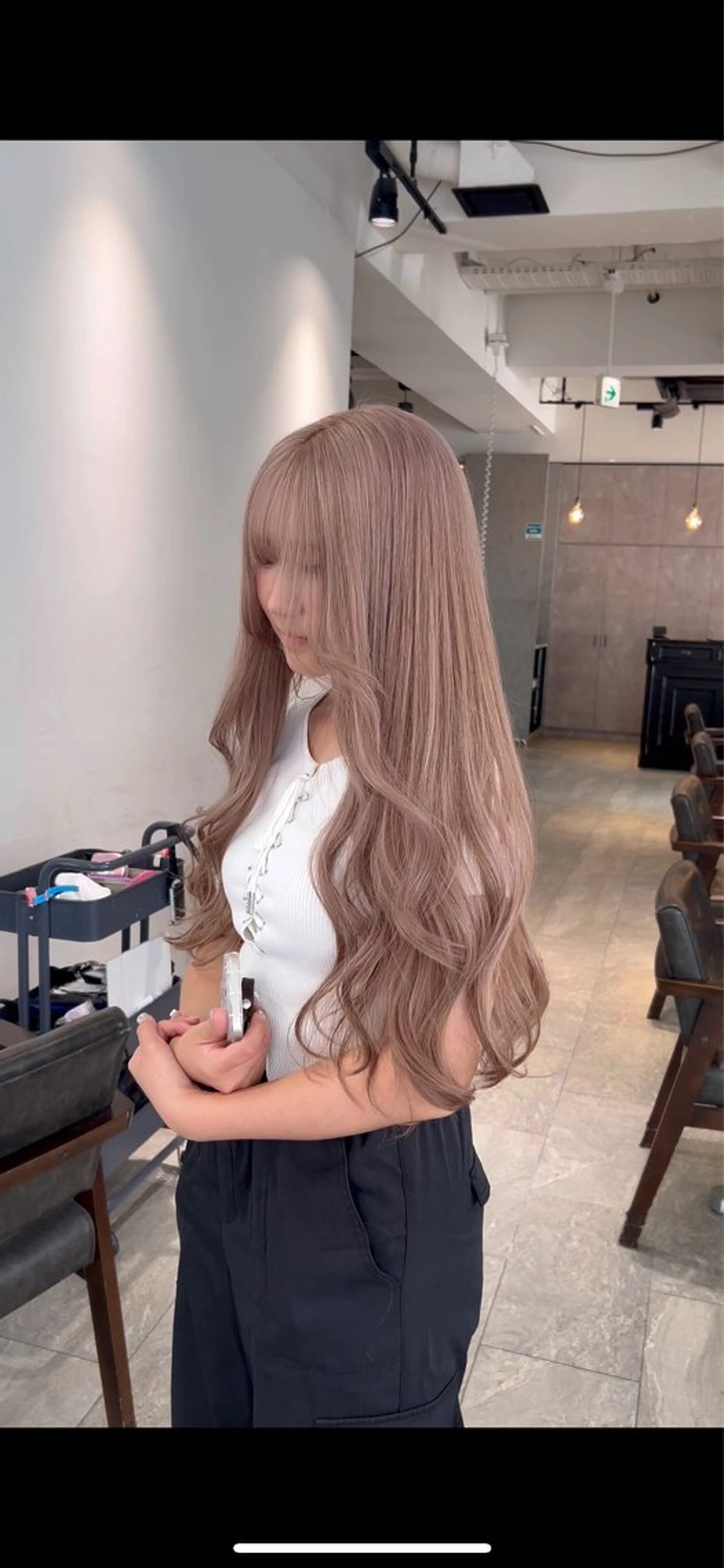 ロング カラー ヘアカラー 🩵ྀིハイトーン みほ🎀🫐のヘアスタイル