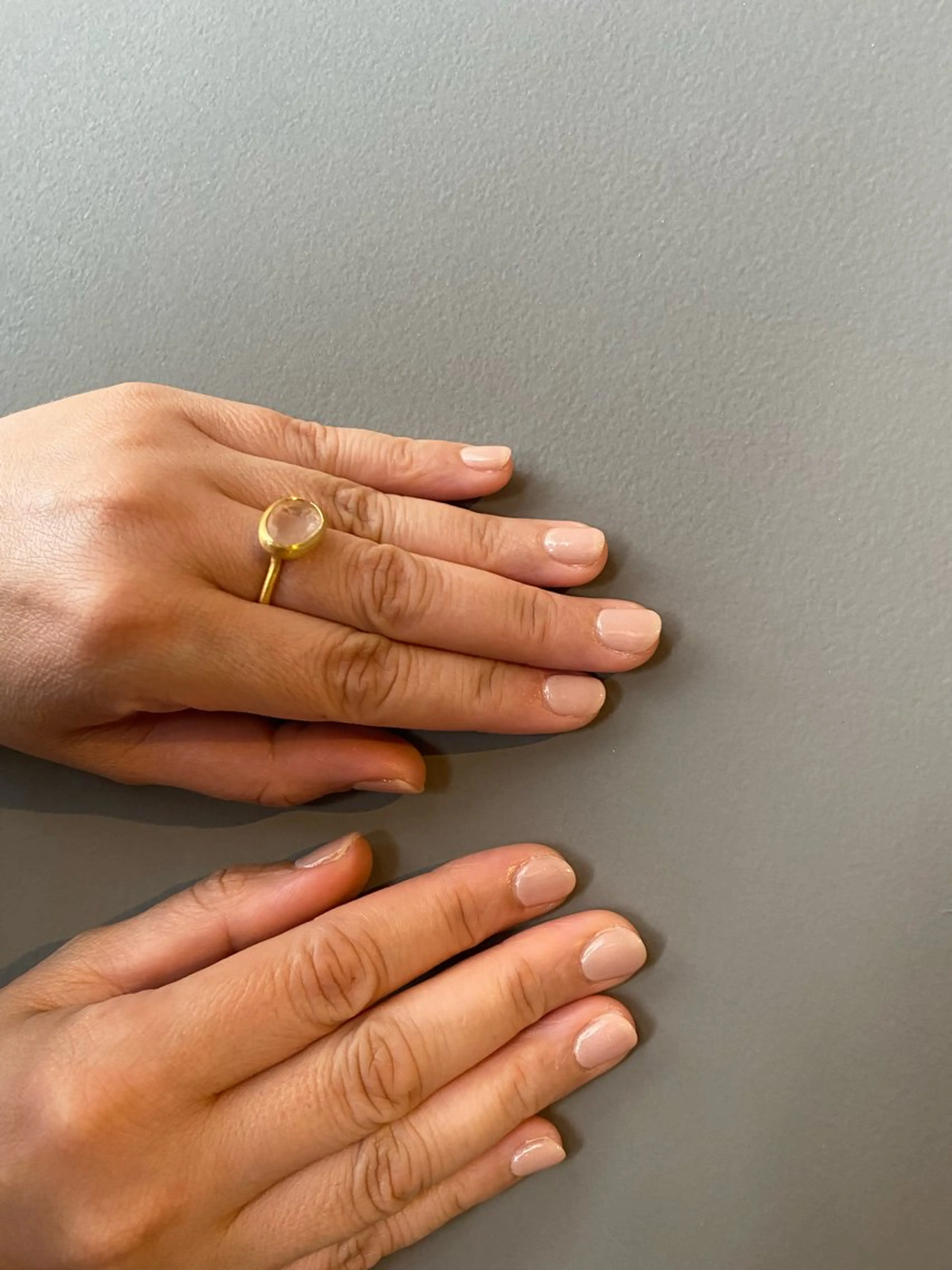 ネイル la vela(ラヴェラ)所属・廣澤 彩名のネイルデザイン