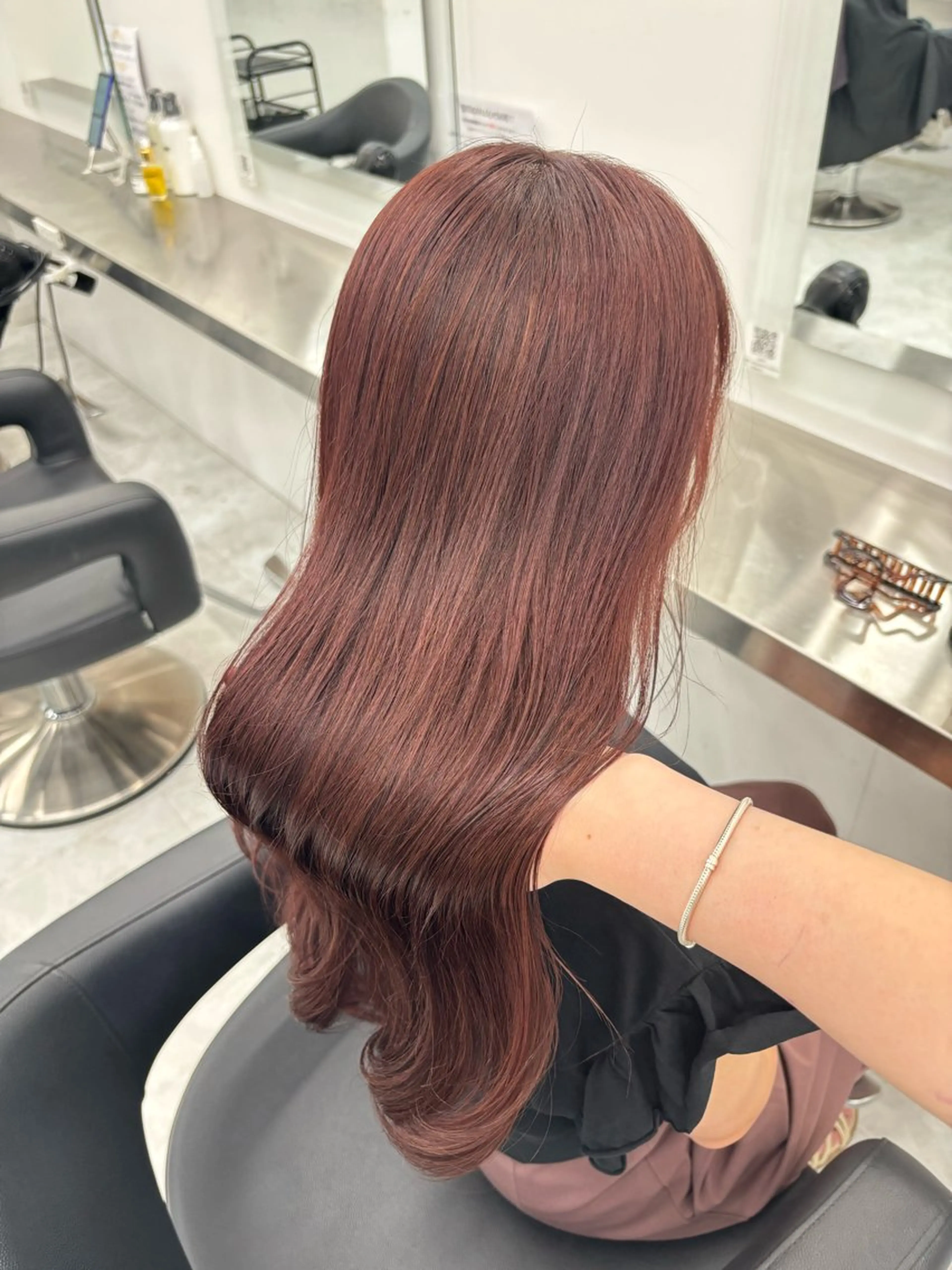 カラー ヘアカラー トリートメント Wカラー/暖色/べ ージュりく©︎🐝のヘアスタイル