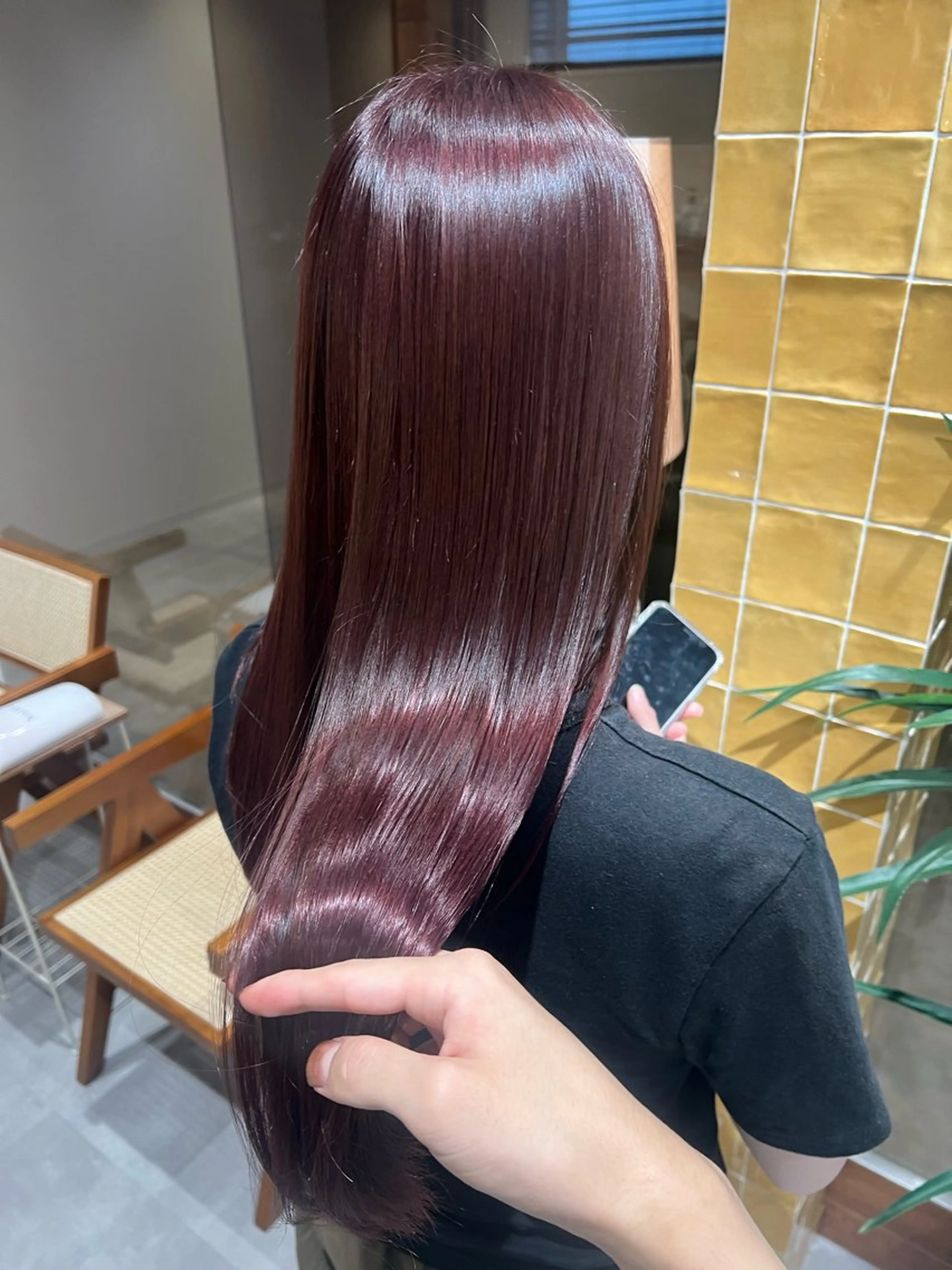 ロング ヘアカラー トリートメント 艶髪/透明感 レイヤー YUKIのヘアスタイル