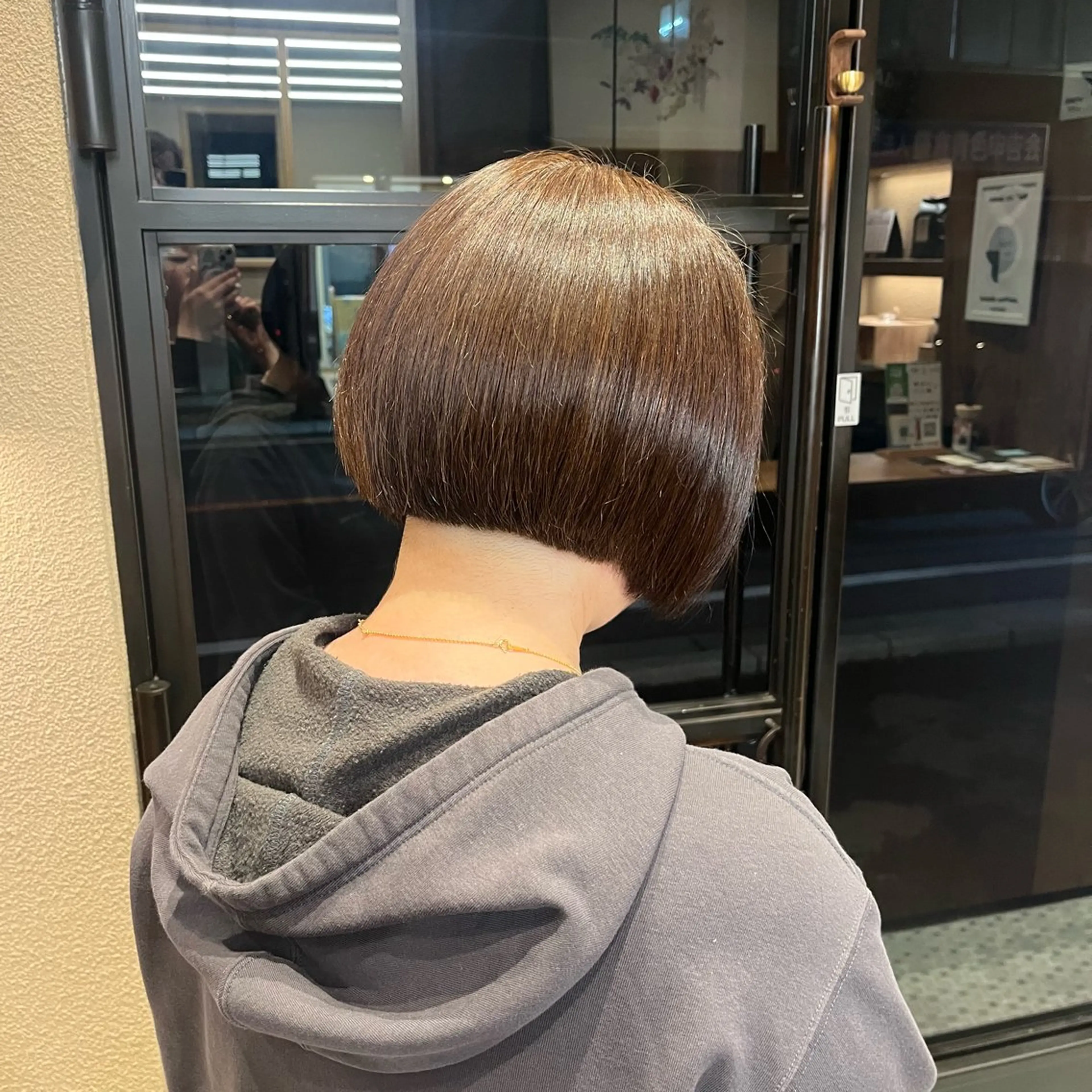 ショート ボブ カット Wカラー🐾 ハルナのヘアスタイル