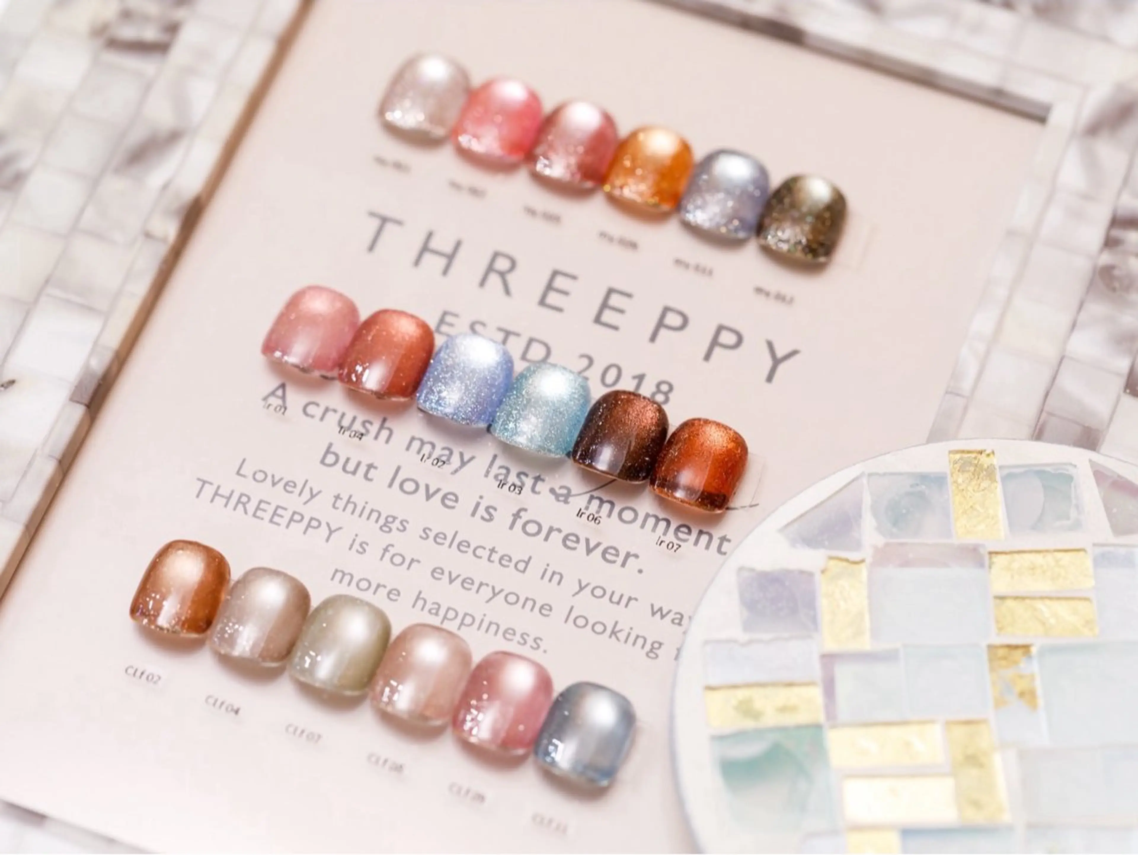 ネイル マグネットネイル ハンドネイル &robe 銀座店所属・＆robe mayumiのネイルデザイン