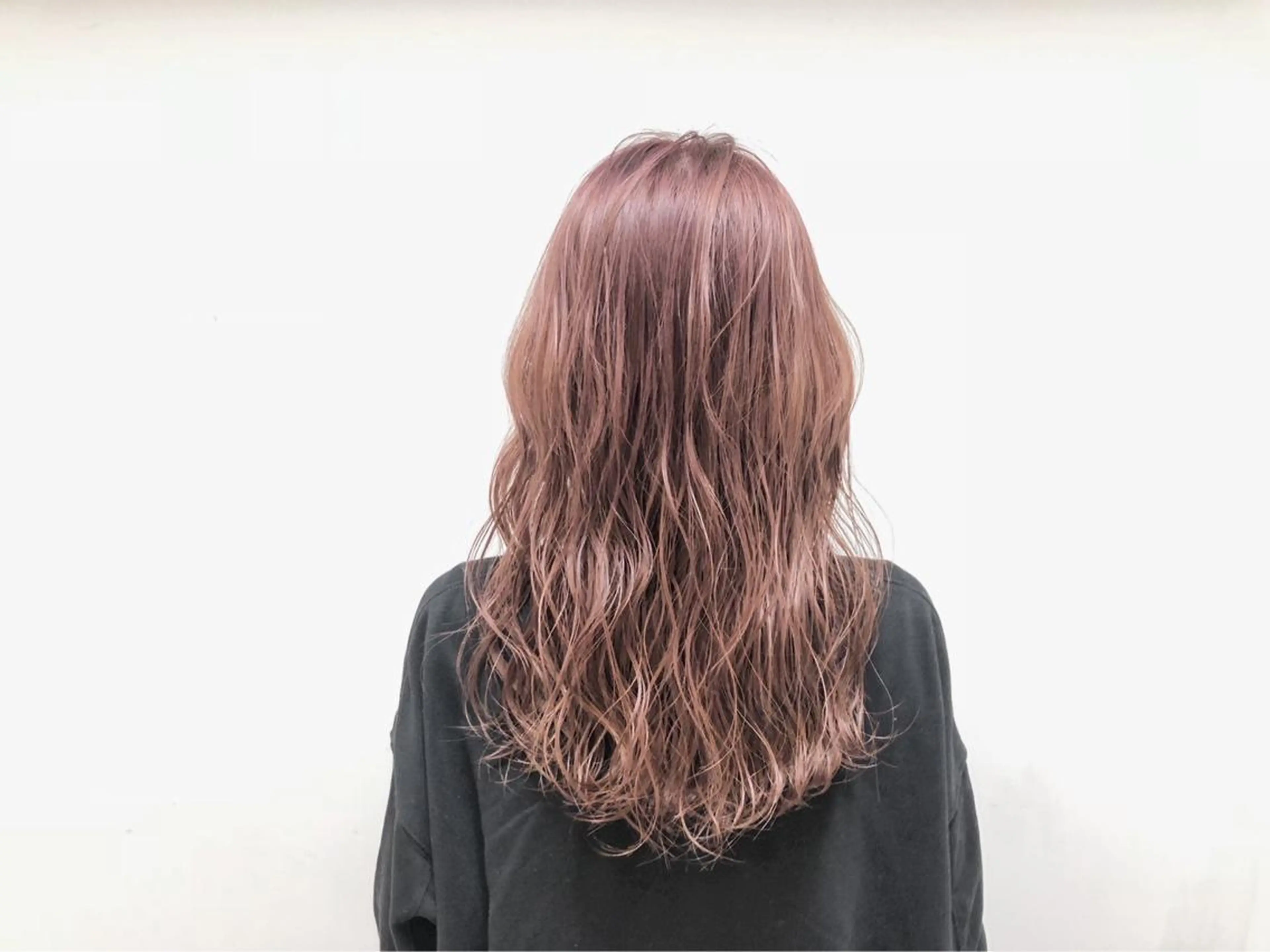 セミロング マツエクモデル 安藤裕子の眉毛・アイブロウイメージ