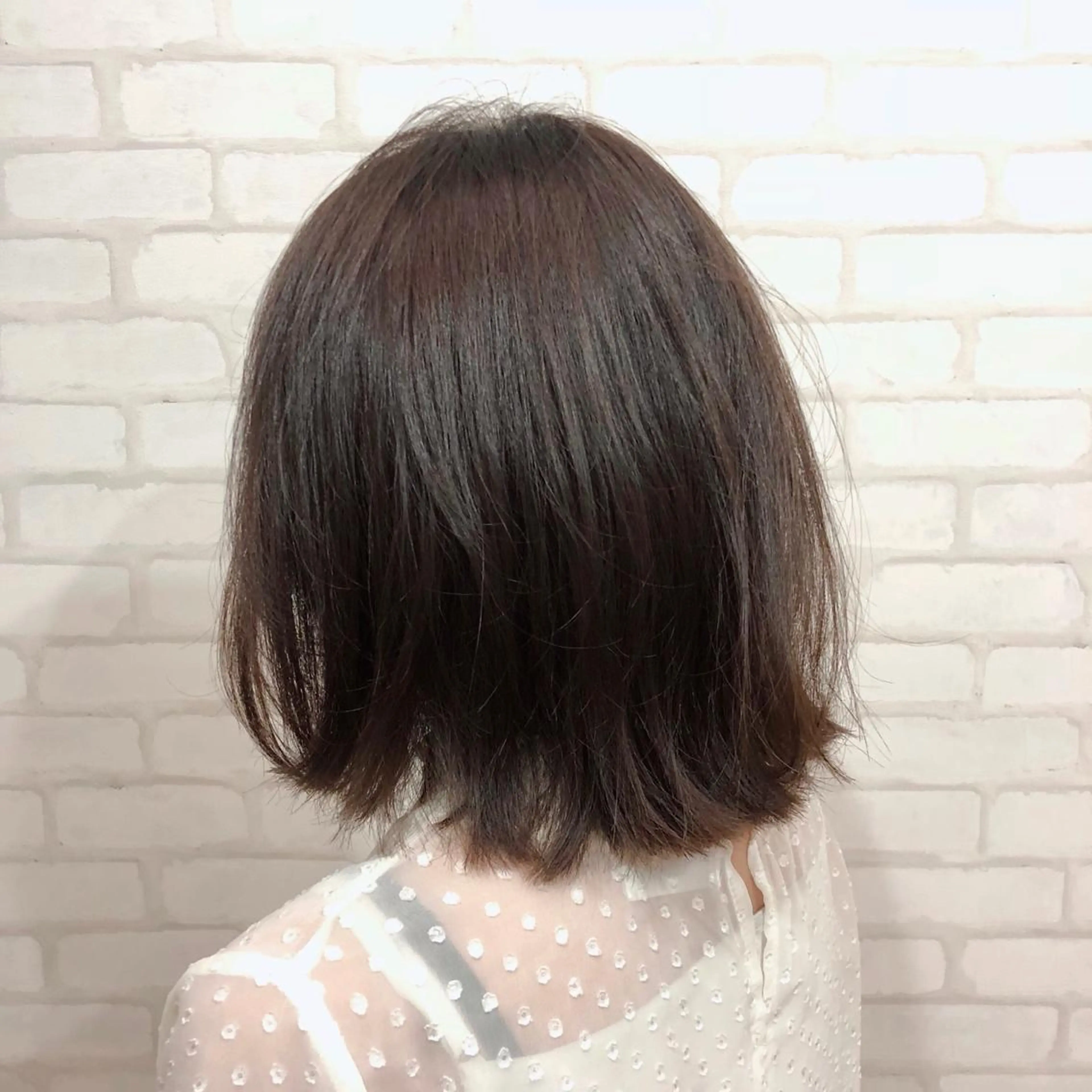 ミディアム カラー 切りっぱなしボブ ブラウンカラー ショコラブラウン ボブ 外ハネヘア GO TODAY シェアサロン 渋谷sol店所属・モテ前髪 タゴメ シンヤのヘアスタイル