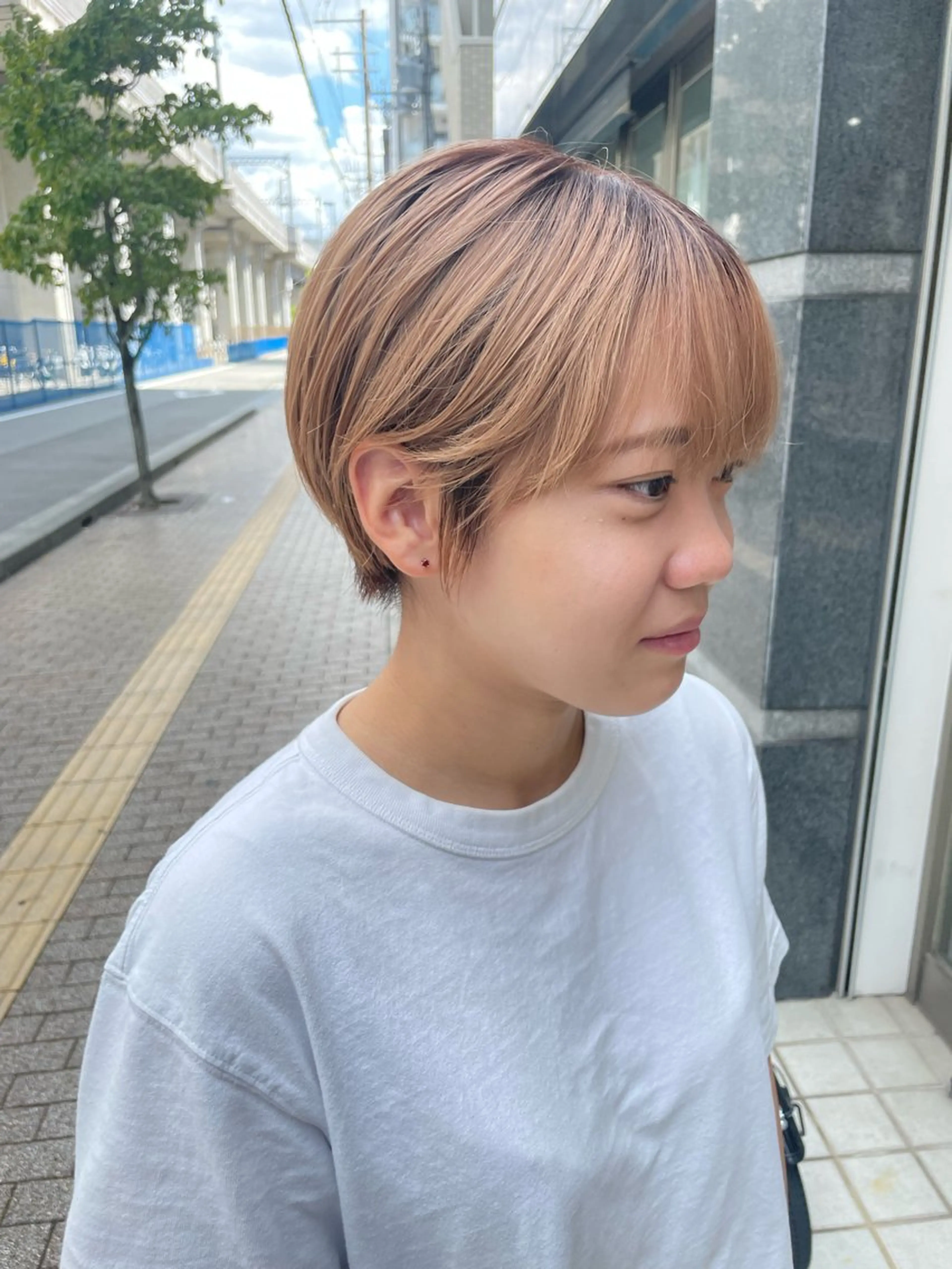 ショート Sherry大国町所属・髪質改善×縮毛矯正 ×艶カラーNAOのヘアスタイル