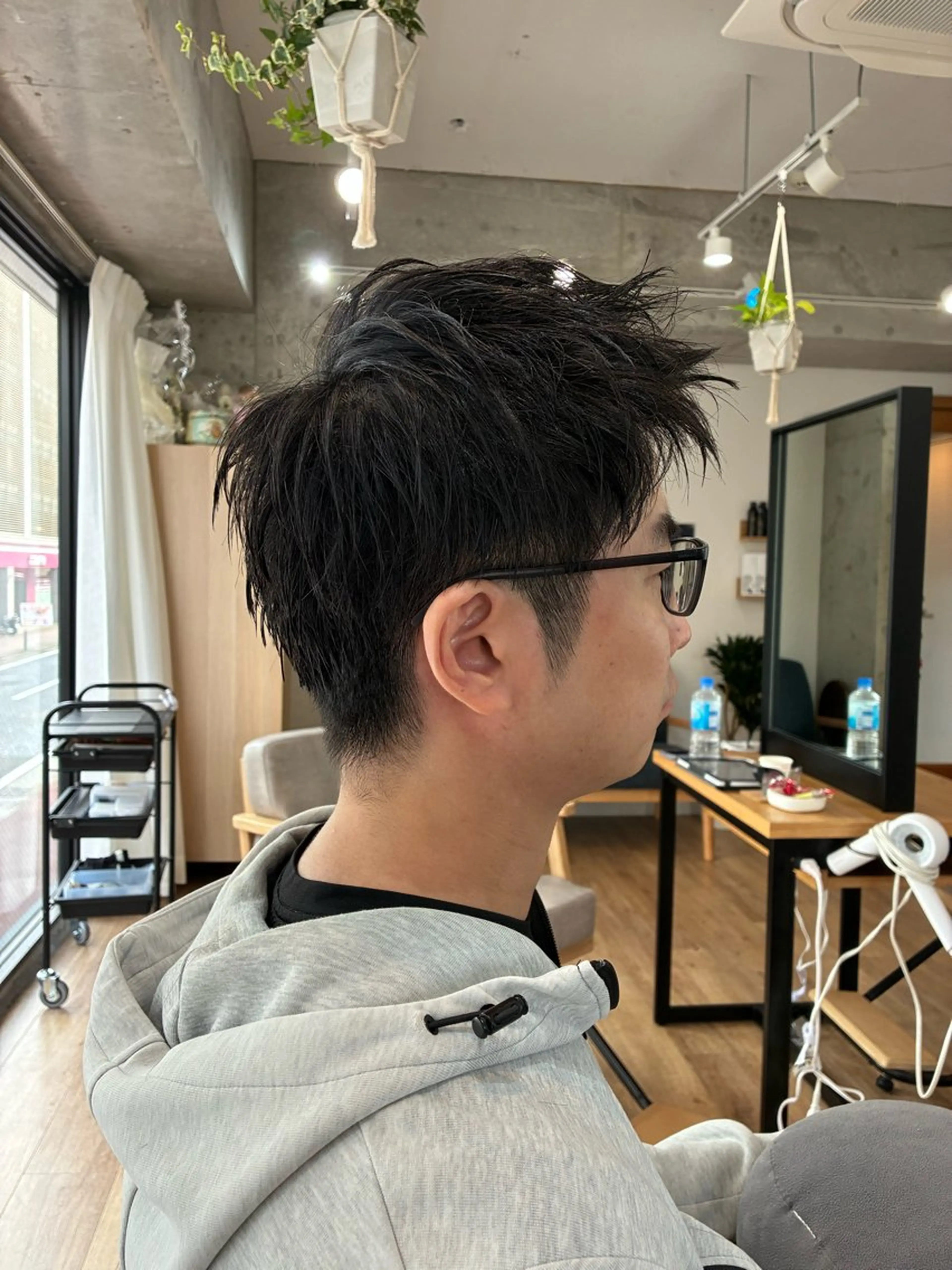 メンズ 伊東 亜梨紗のヘアスタイル