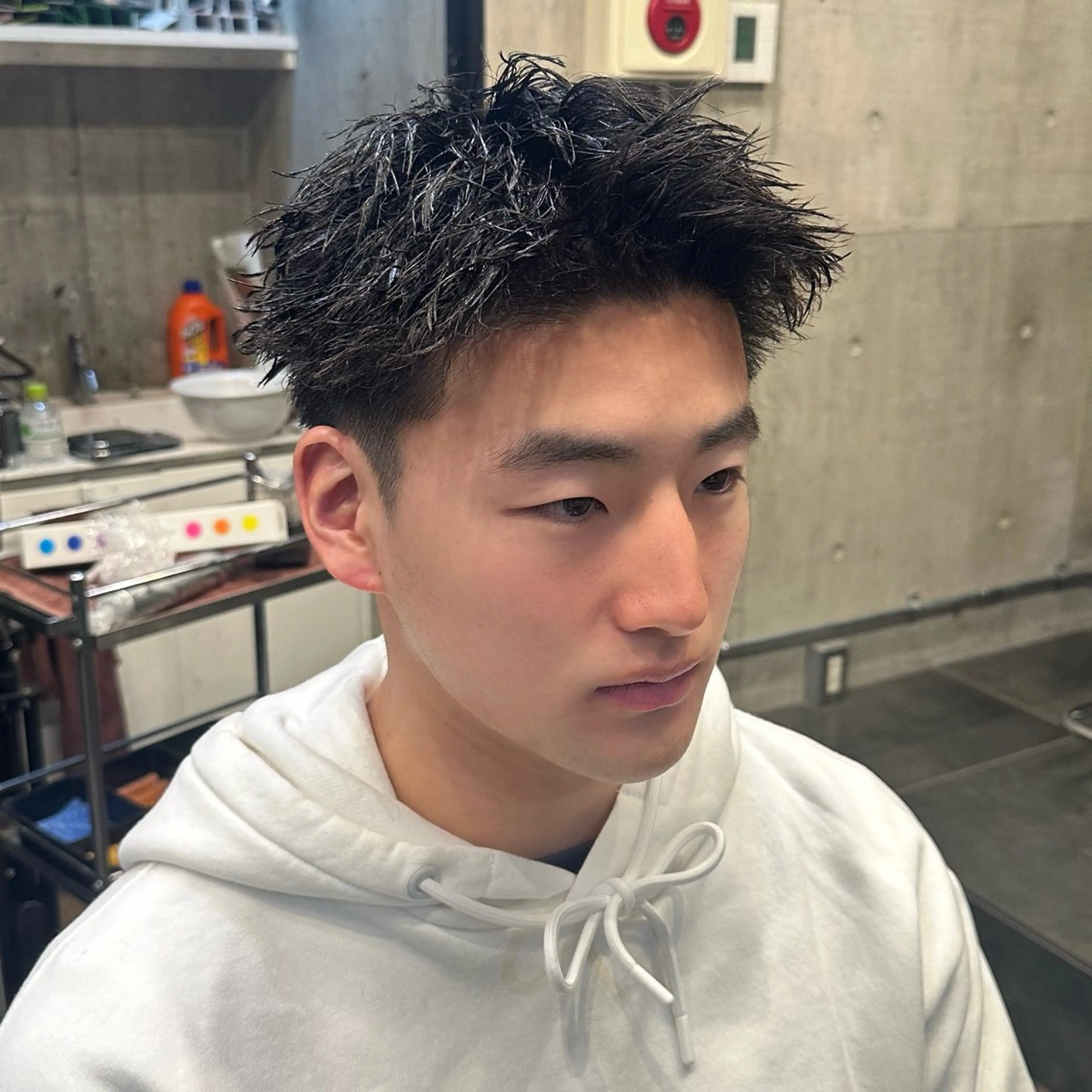 ショート パーマ メンズ メンズパーマ スパイキーショート メンズツイストパーマ ショートヘア ツイストパーマ カット パーマ トリートメント ツイスパ/メンズ パーマ/歩夢のヘアスタイル