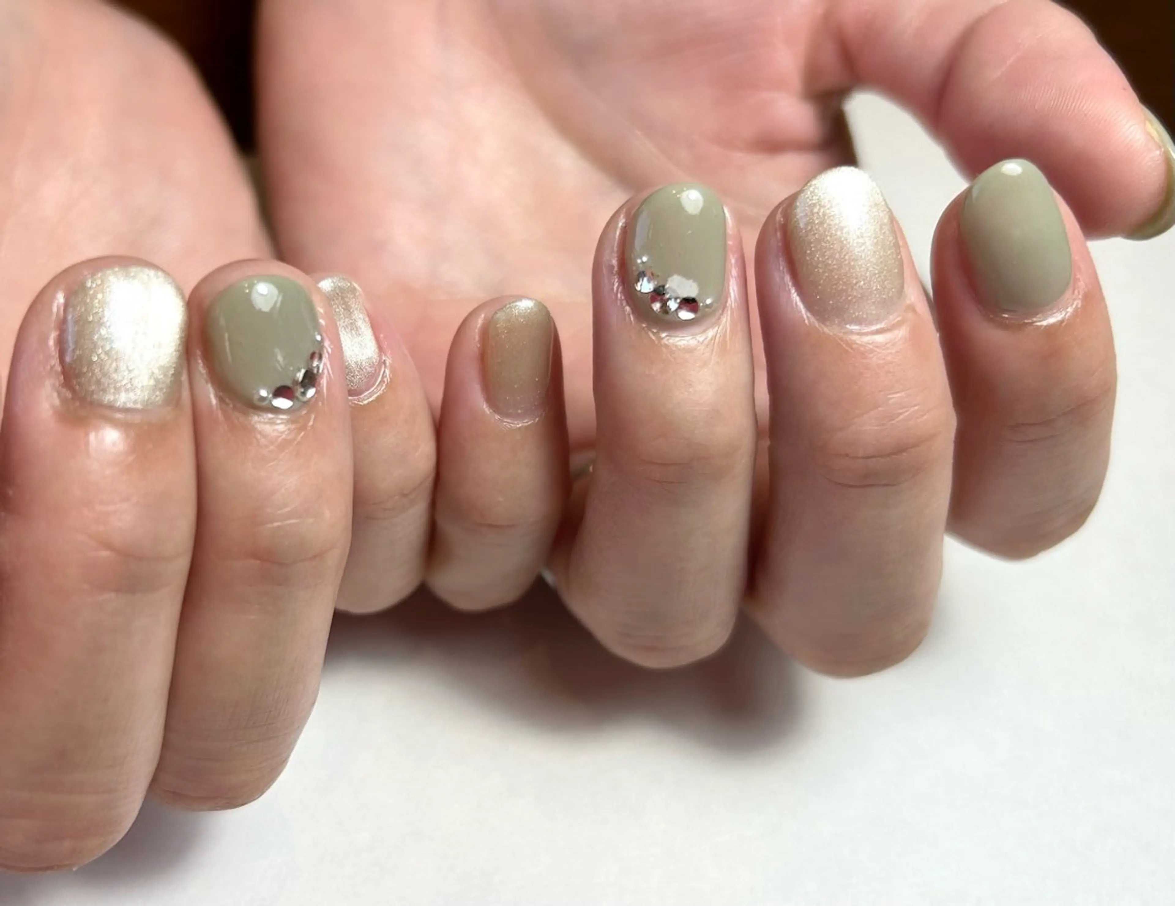 ネイル マグネットネイル 春ネイル ハンドネイル le_rire _nailのネイルデザイン