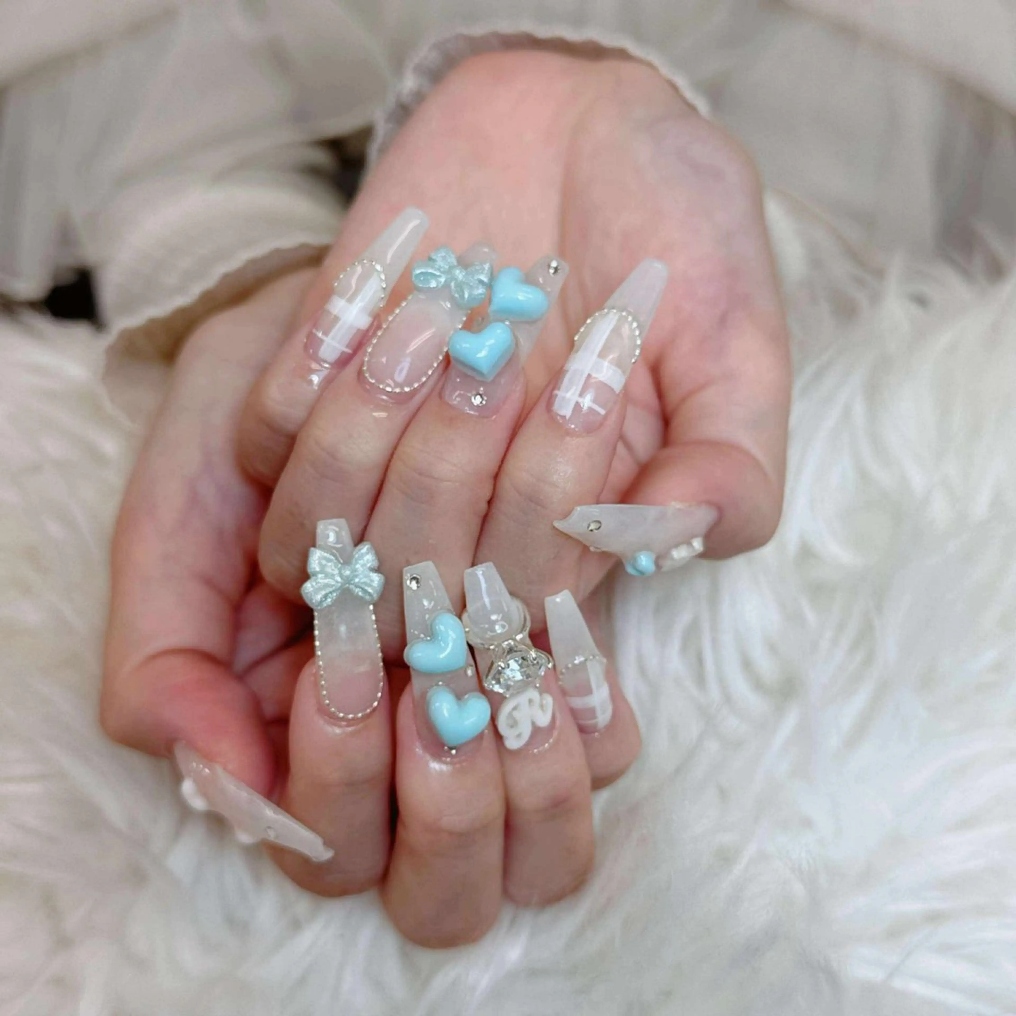 ネイル アートネイル オーロラネイル チークネイル 長さ出し フットネイル Noiranail_ studio川越西口のネイルデザイン