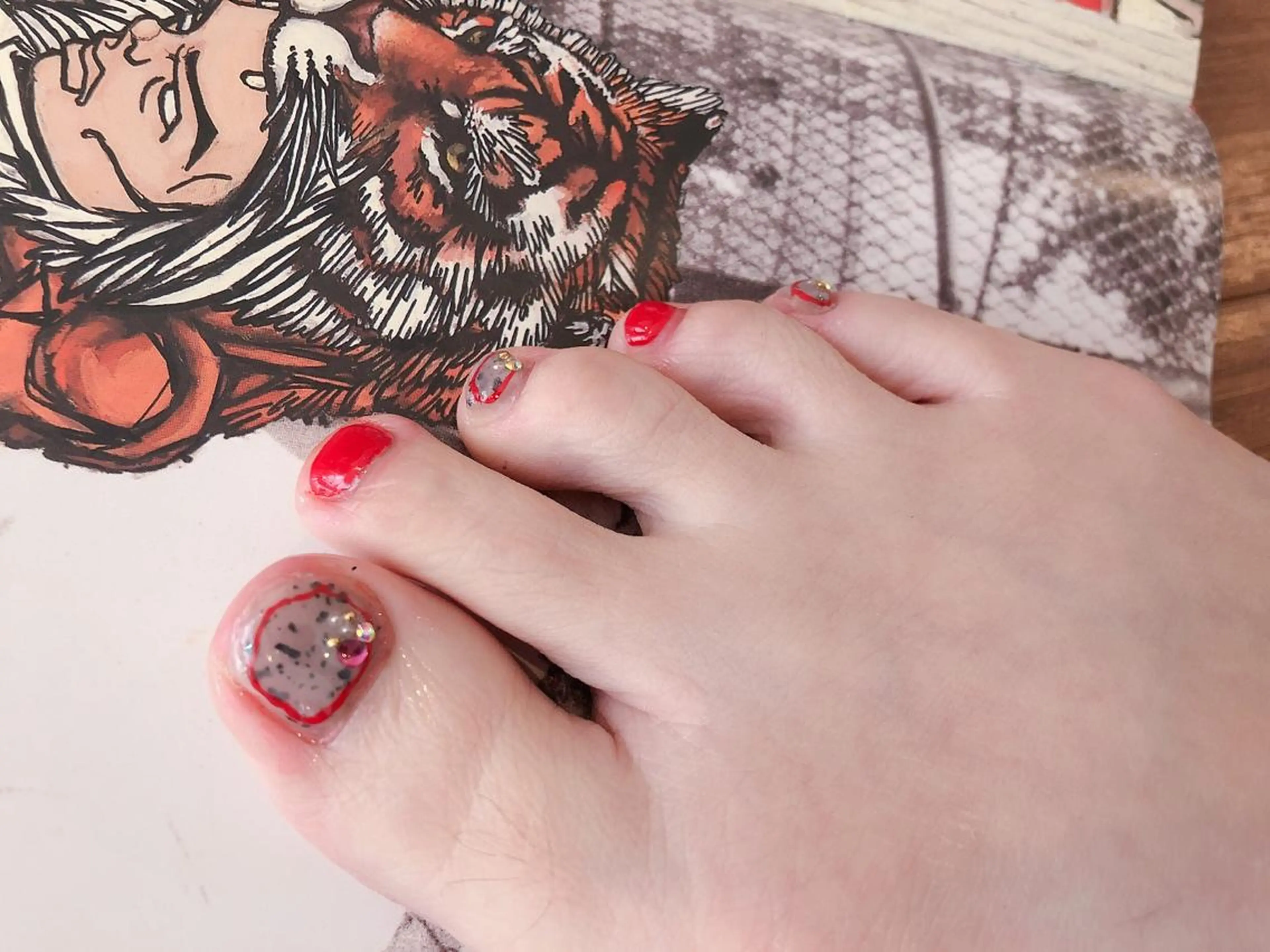 ネイル フットネイル 4tunekick NAILS(フォーチュンキックネイルズ)所属・光森 淳子のネイルデザイン