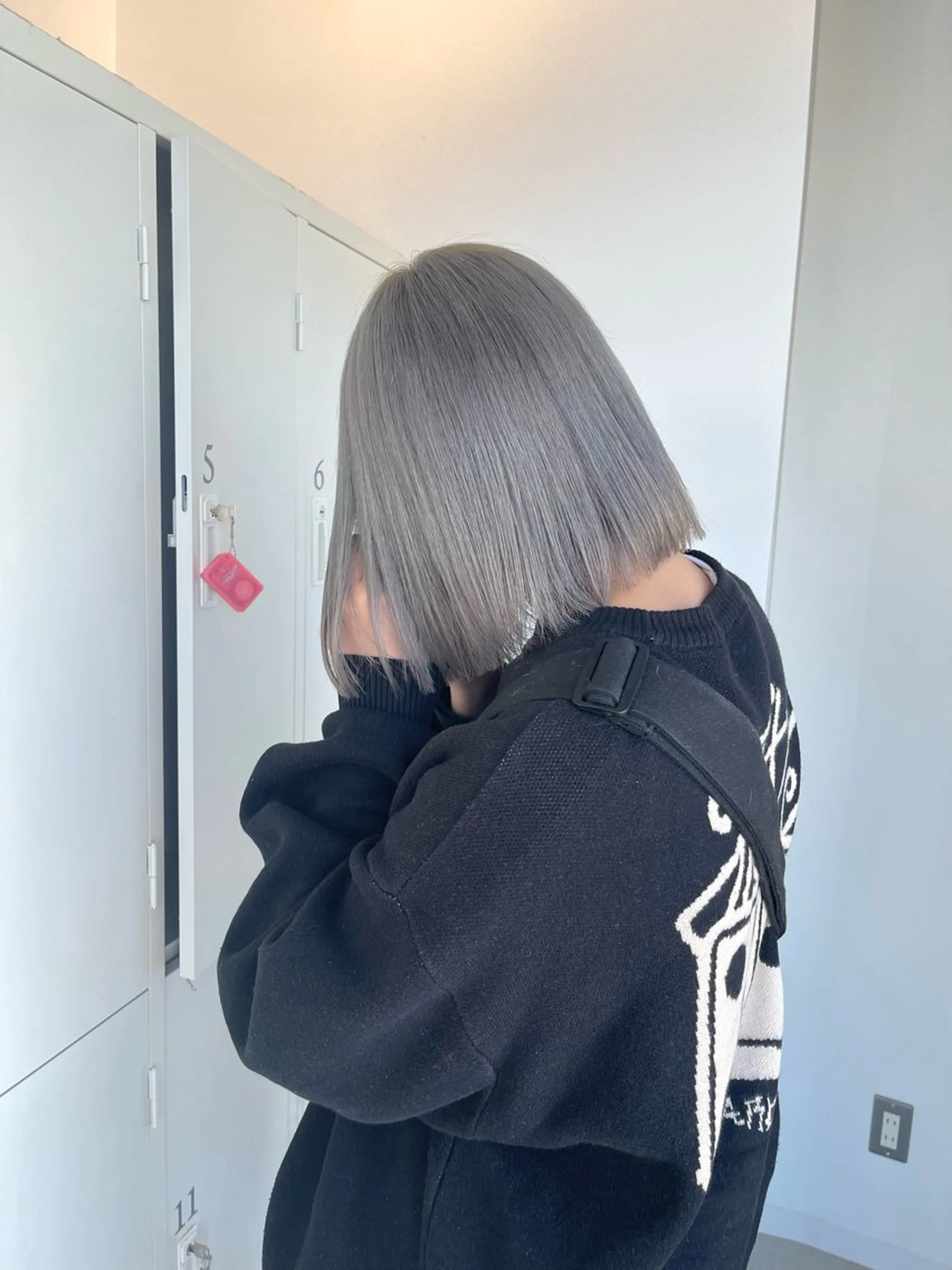 ミディアム カラー ヘアカラー トリートメント 店長　MANAMI ／ブリーチ／骨格ボブのヘアスタイル