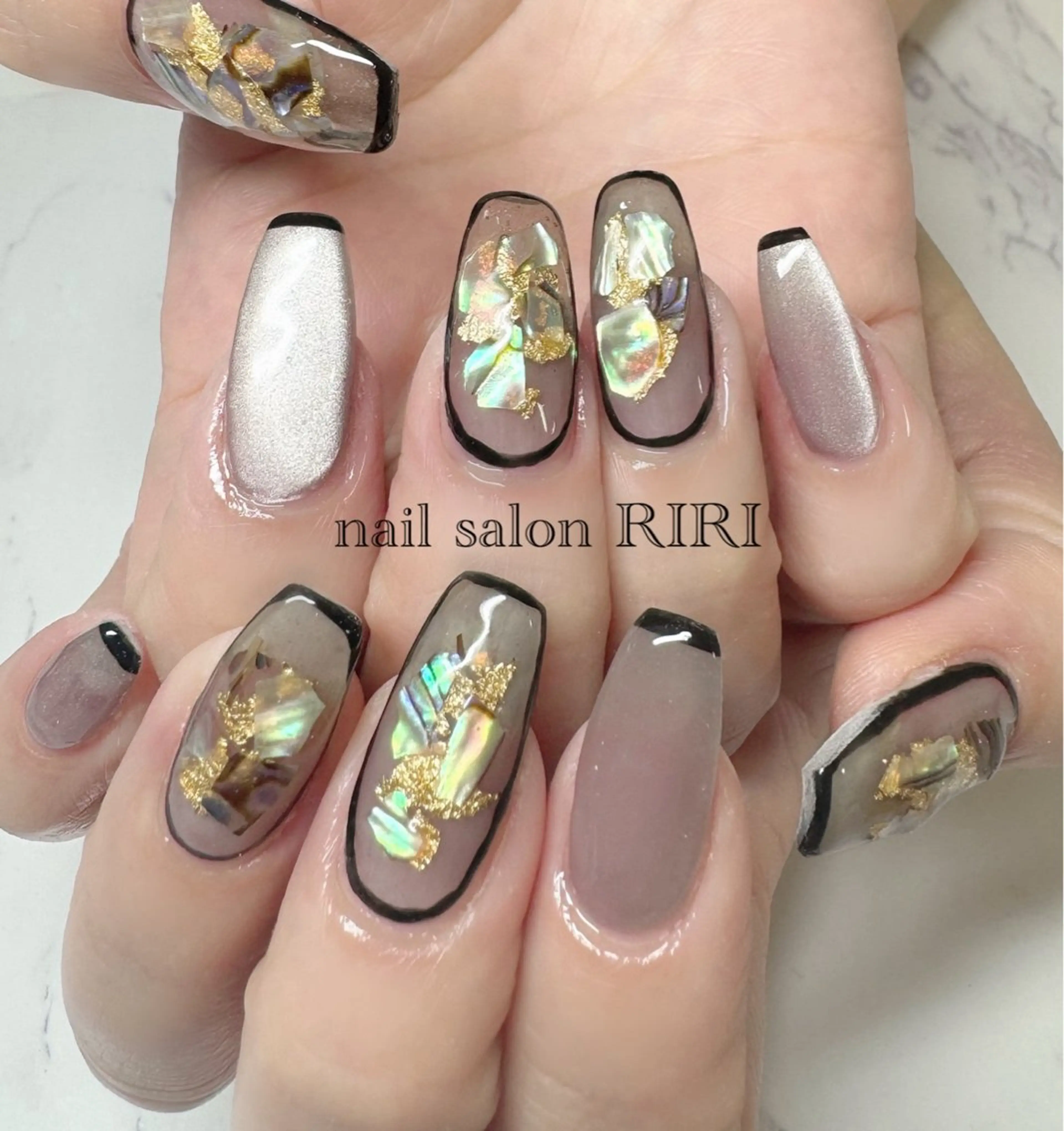 ネイル マグネットネイル private  nail  salon RIRI所属・RIRI リリのネイルデザイン