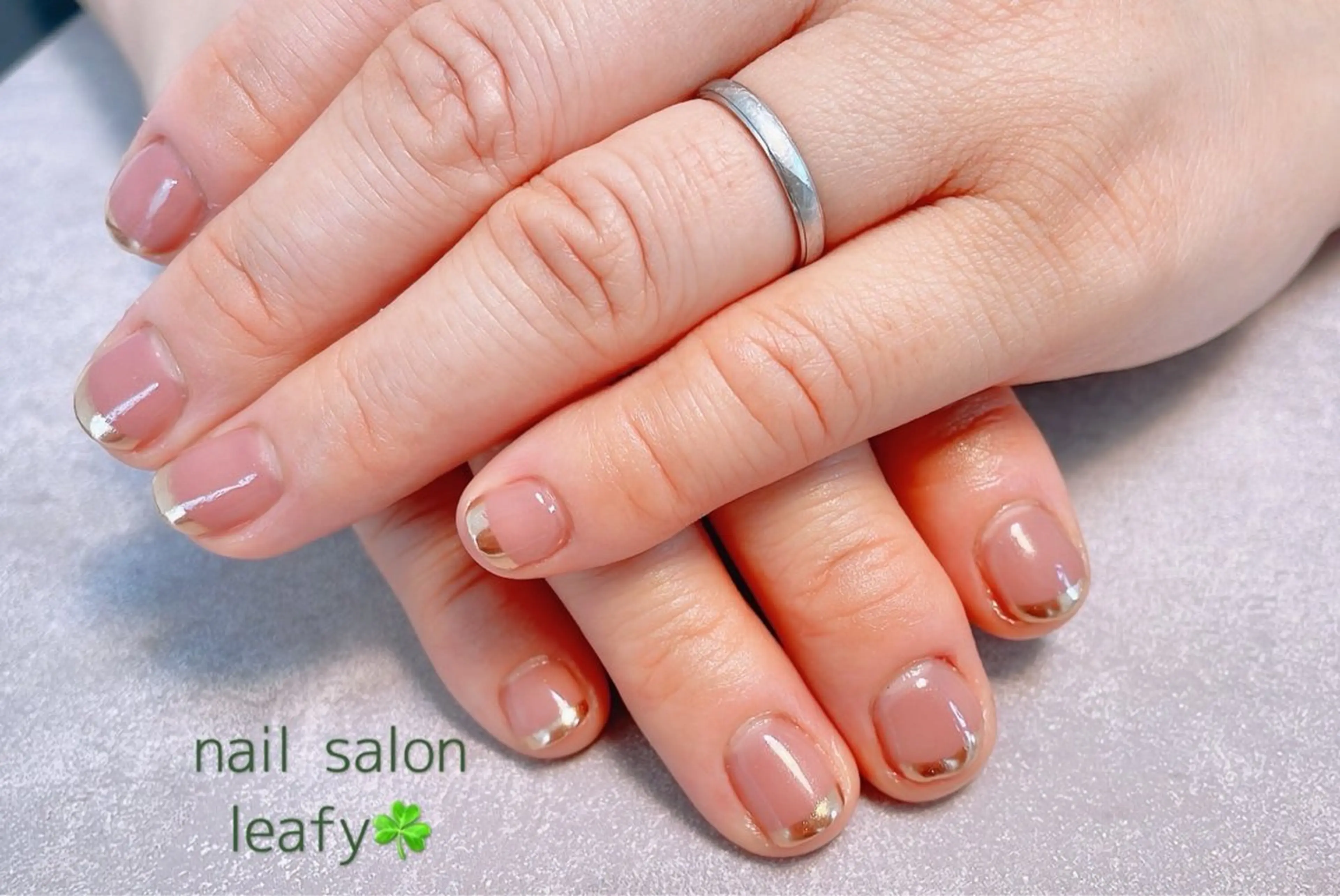 ネイル フレンチネイル ゴールド ミラーネイル ピンク ハンドネイル ネイルサロン leafyのネイルデザイン