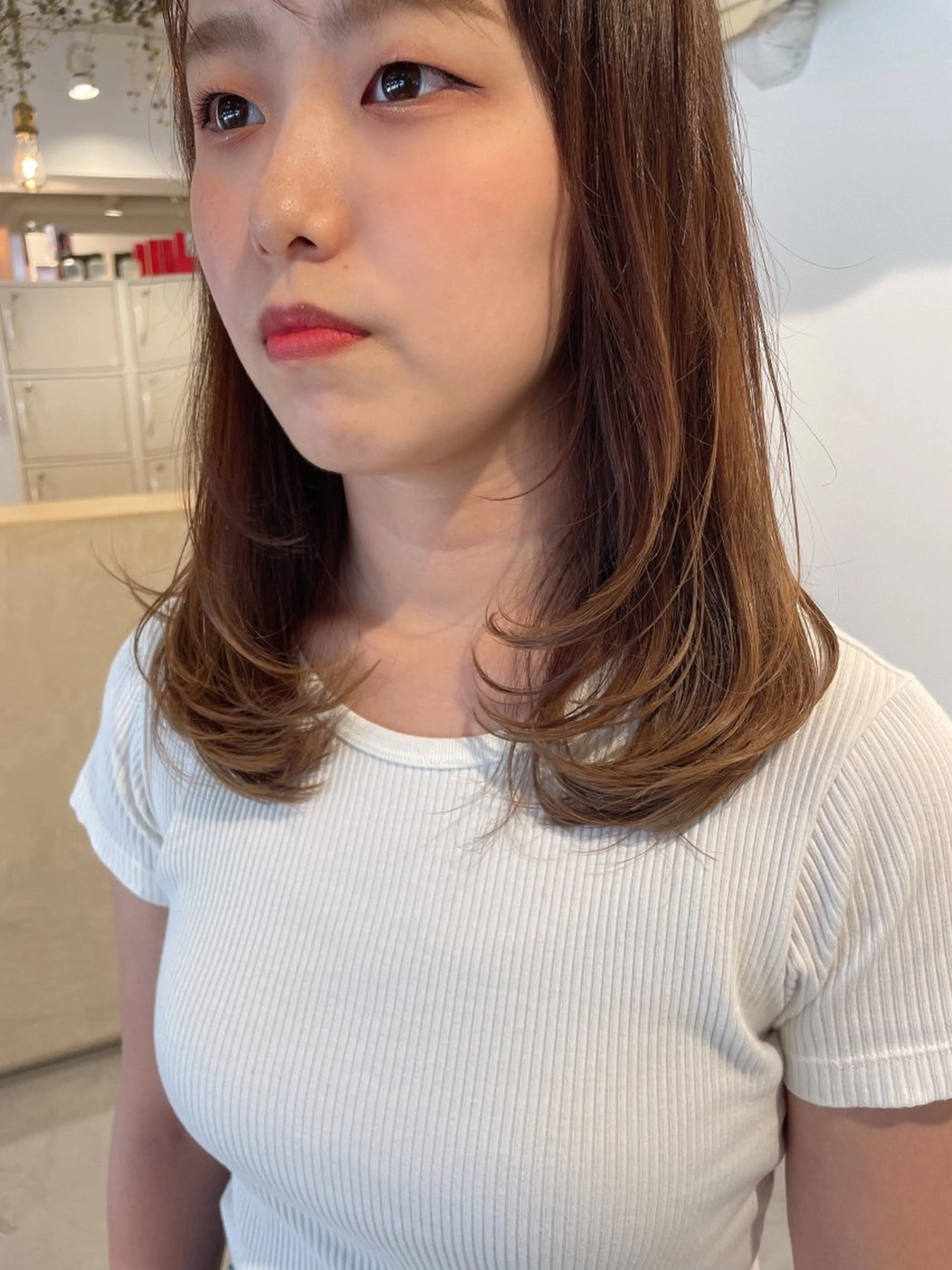 ミディアム 中原 栞奈のヘアスタイル