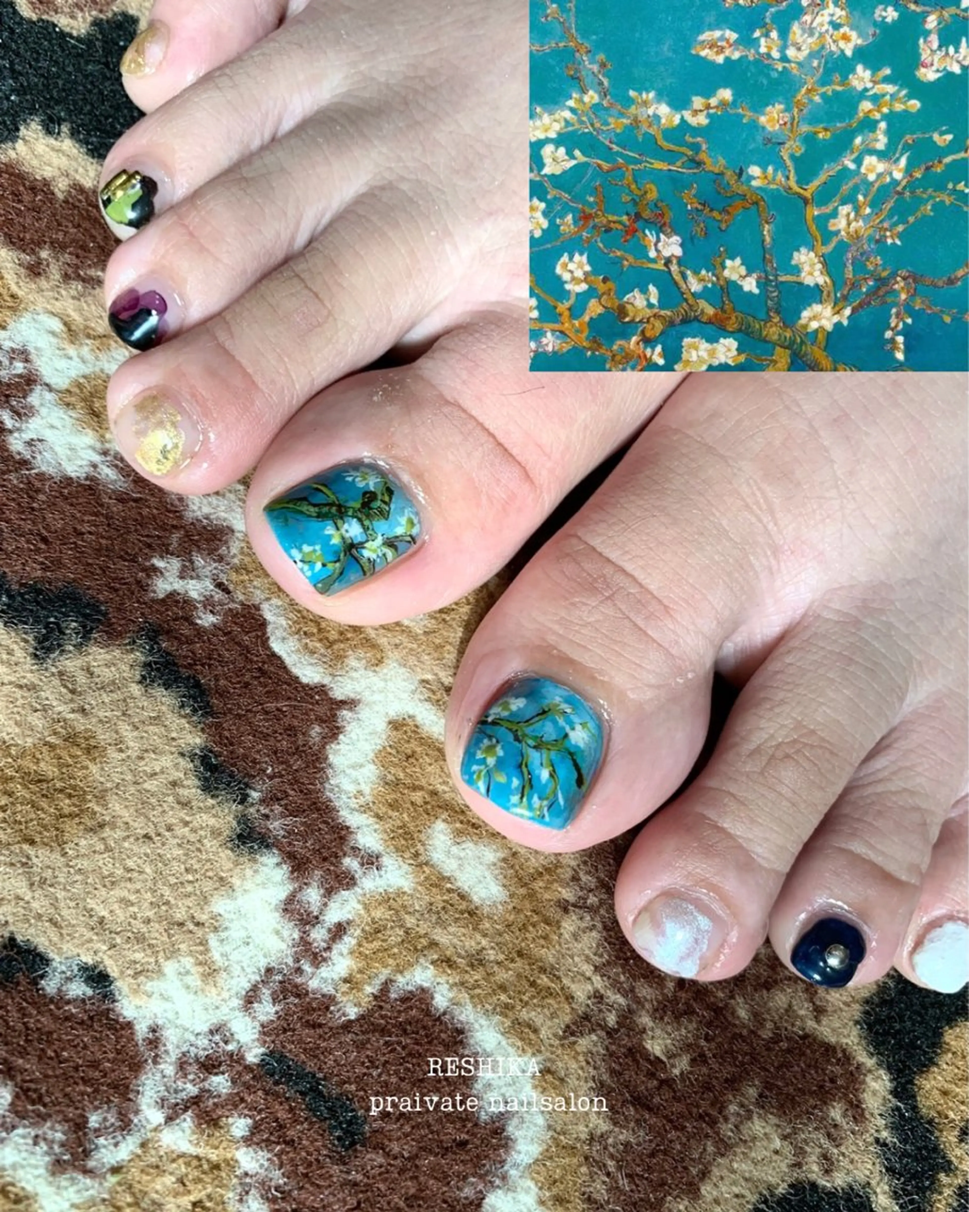 ネイル アートネイル ブルー ニュアンスネイル m mのネイルデザイン