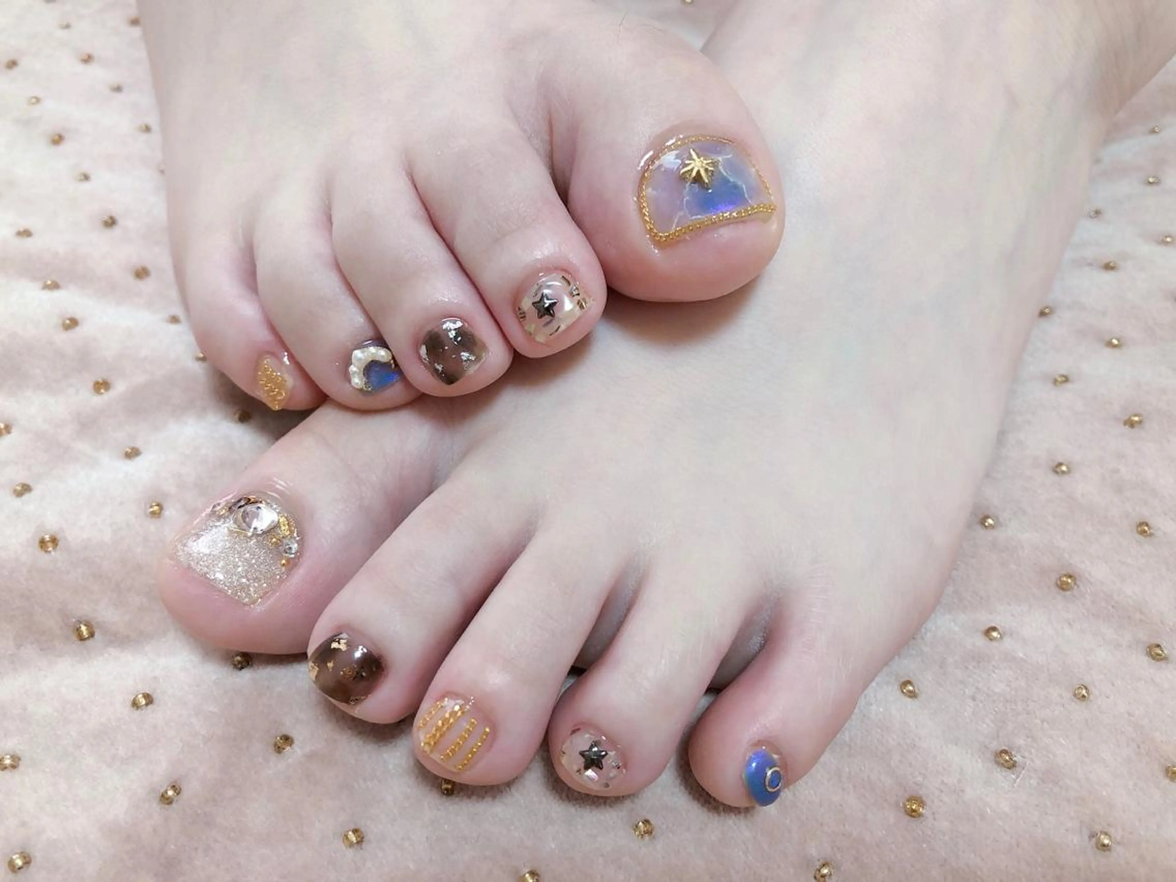 ネイル フットネイル nailist hitomiのマツエク・マツパデザイン