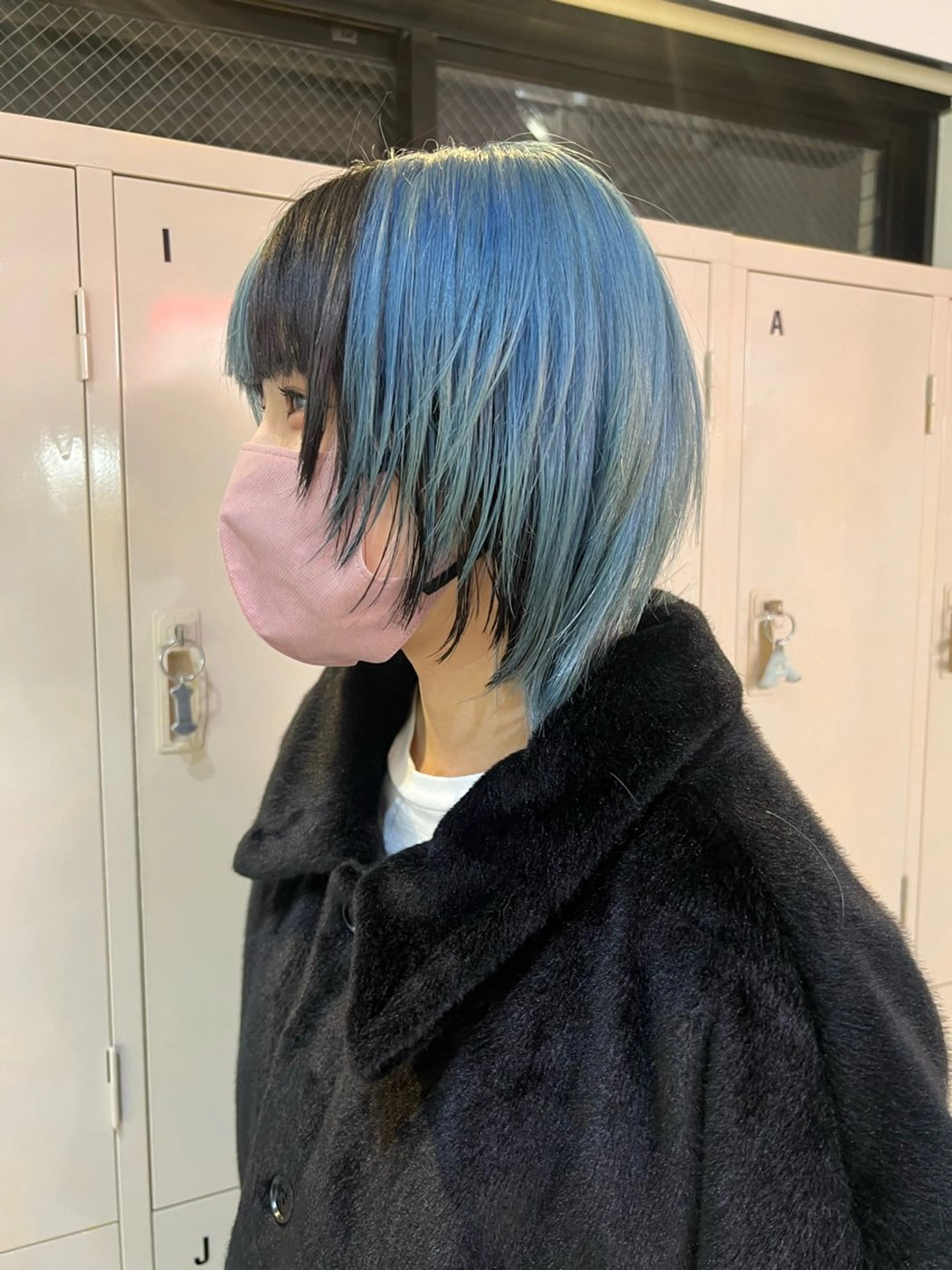 ミディアム カット ヘアカラー 💥ウルフカット デザインあんな💥のヘアスタイル