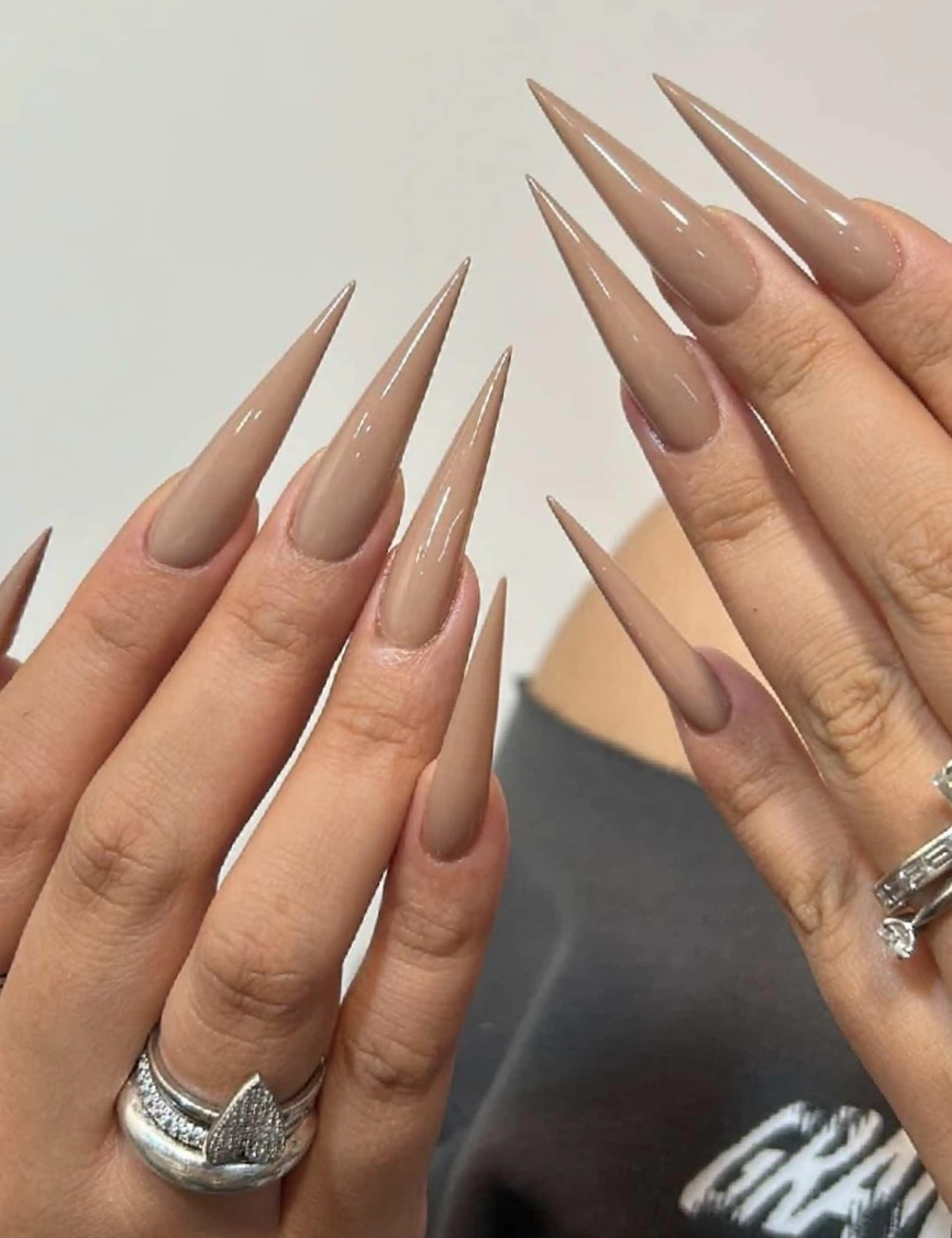 ネイル ハンドネイル 鈴木 里奈のネイルデザイン