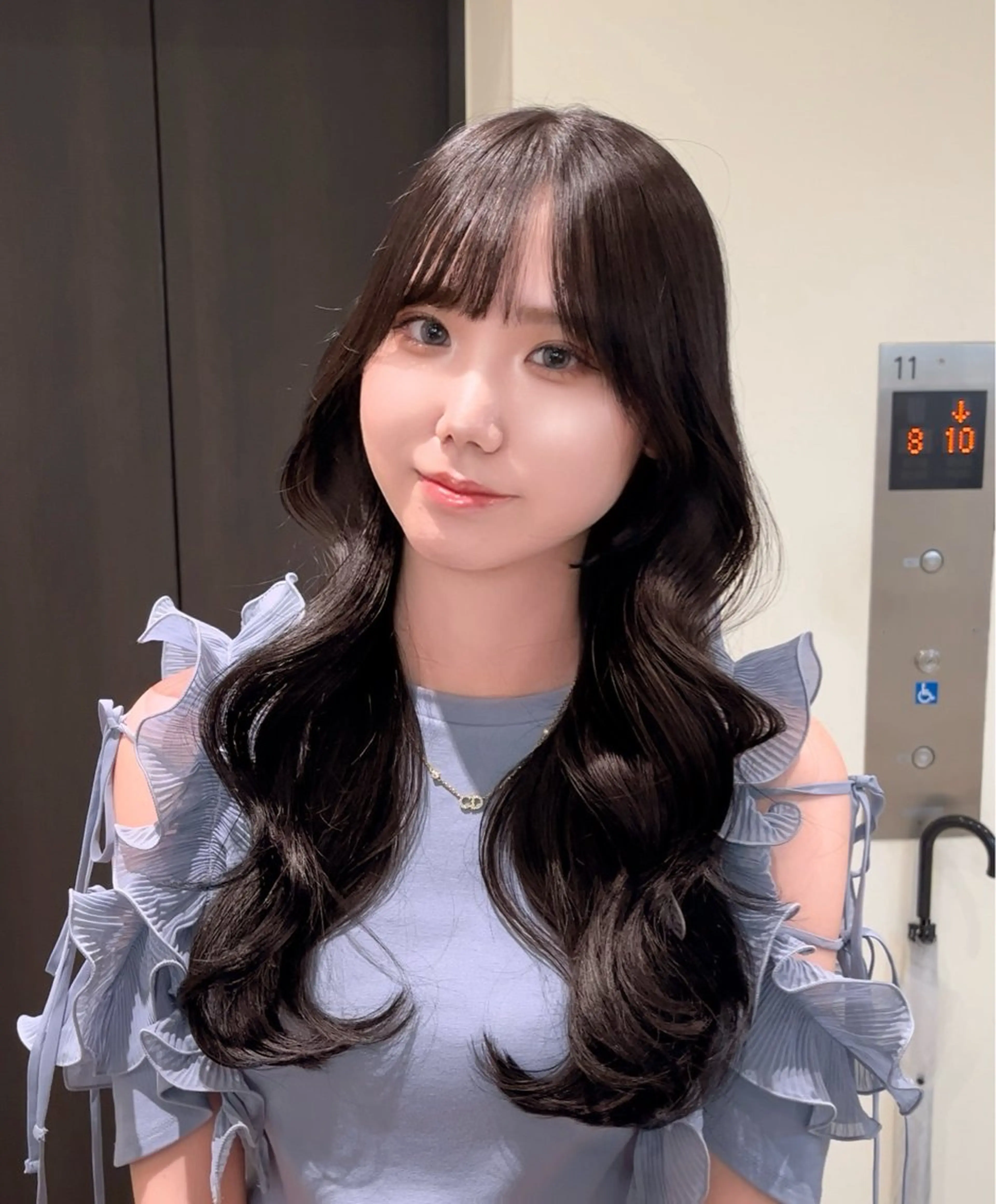 ミディアム カラー ヘアアレンジ 顔周りcut/ 艶ワンカラー♥ちさきのヘアスタイル