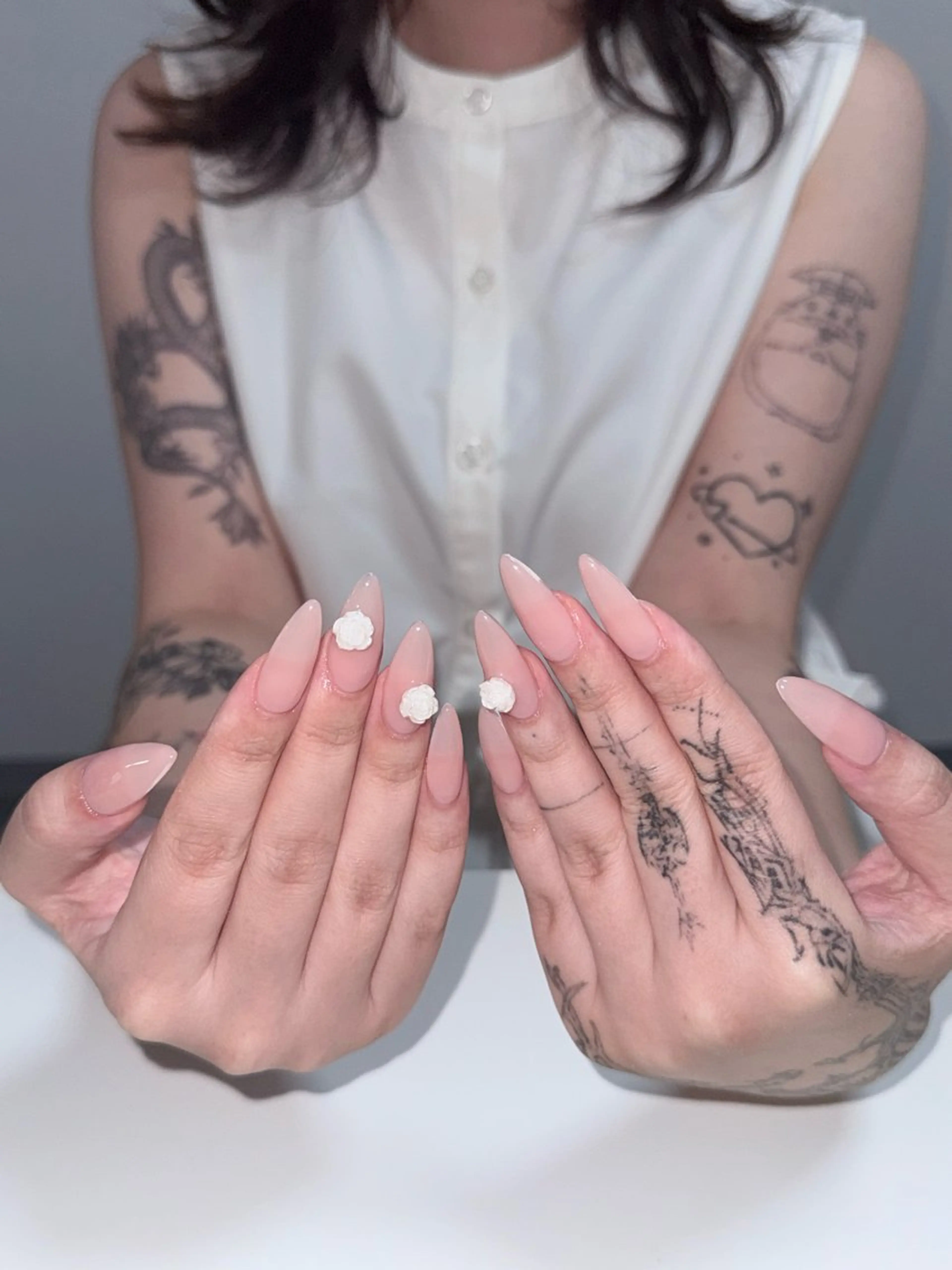 ネイル ハンドネイル BERA NAILSのネイルデザイン