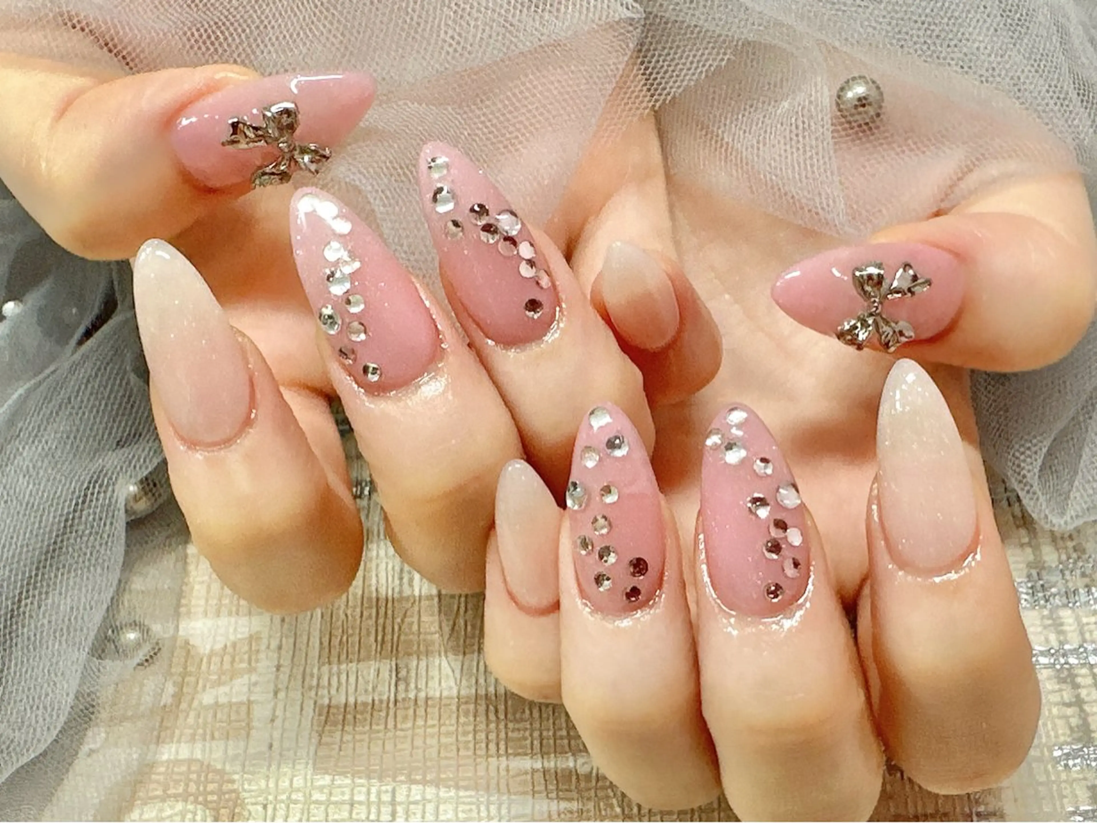 ネイル ラッキースター 大人気店のネイルデザイン