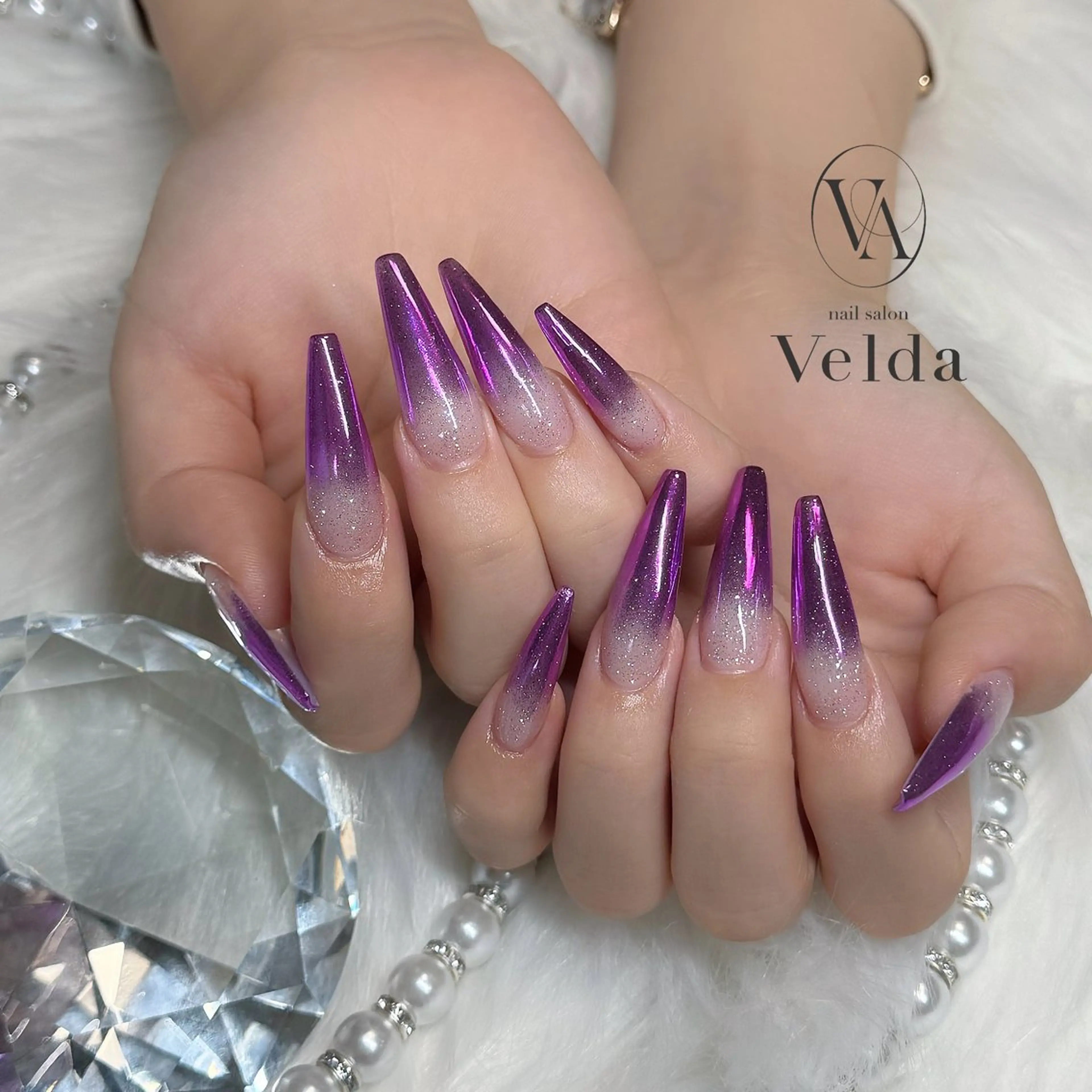 ネイル フラッシュネイル グラデーション ミラーネイル 💎スカルプ💎 Velda(ベルダ)のネイルデザイン