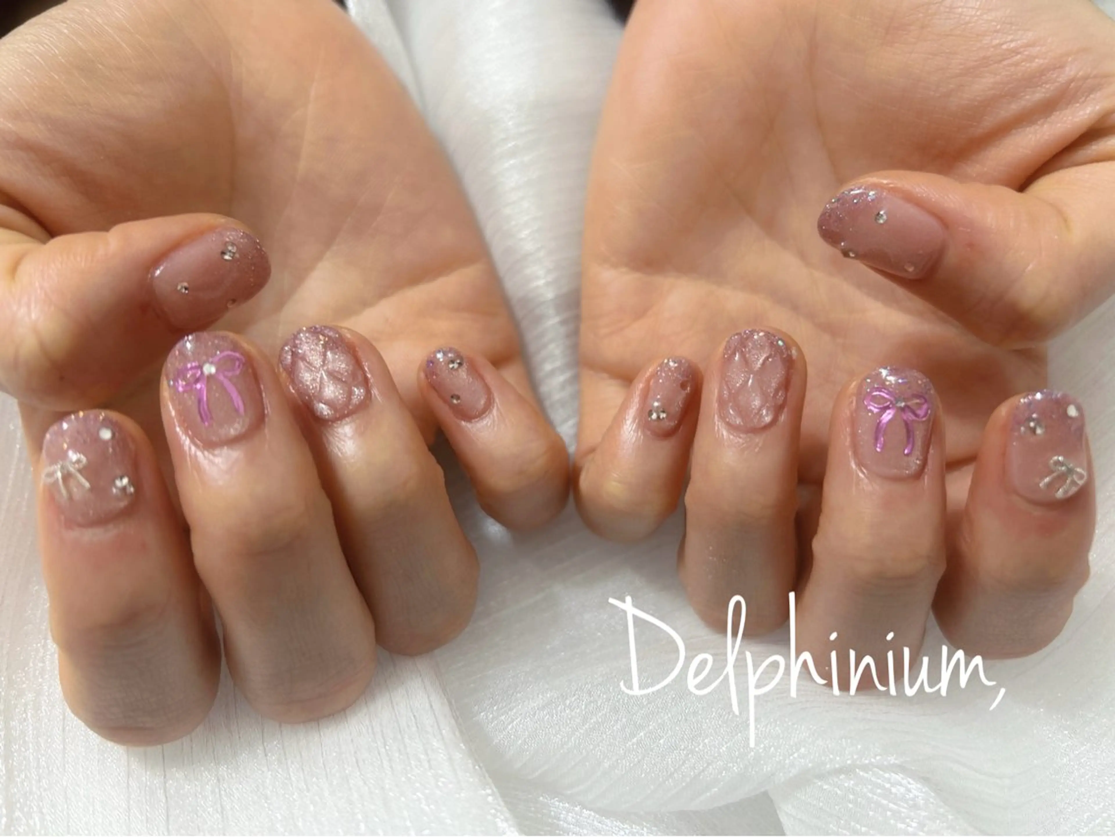 ネイル マグネットネイル リボン ハンドネイル 岡本 友恵のネイルデザイン