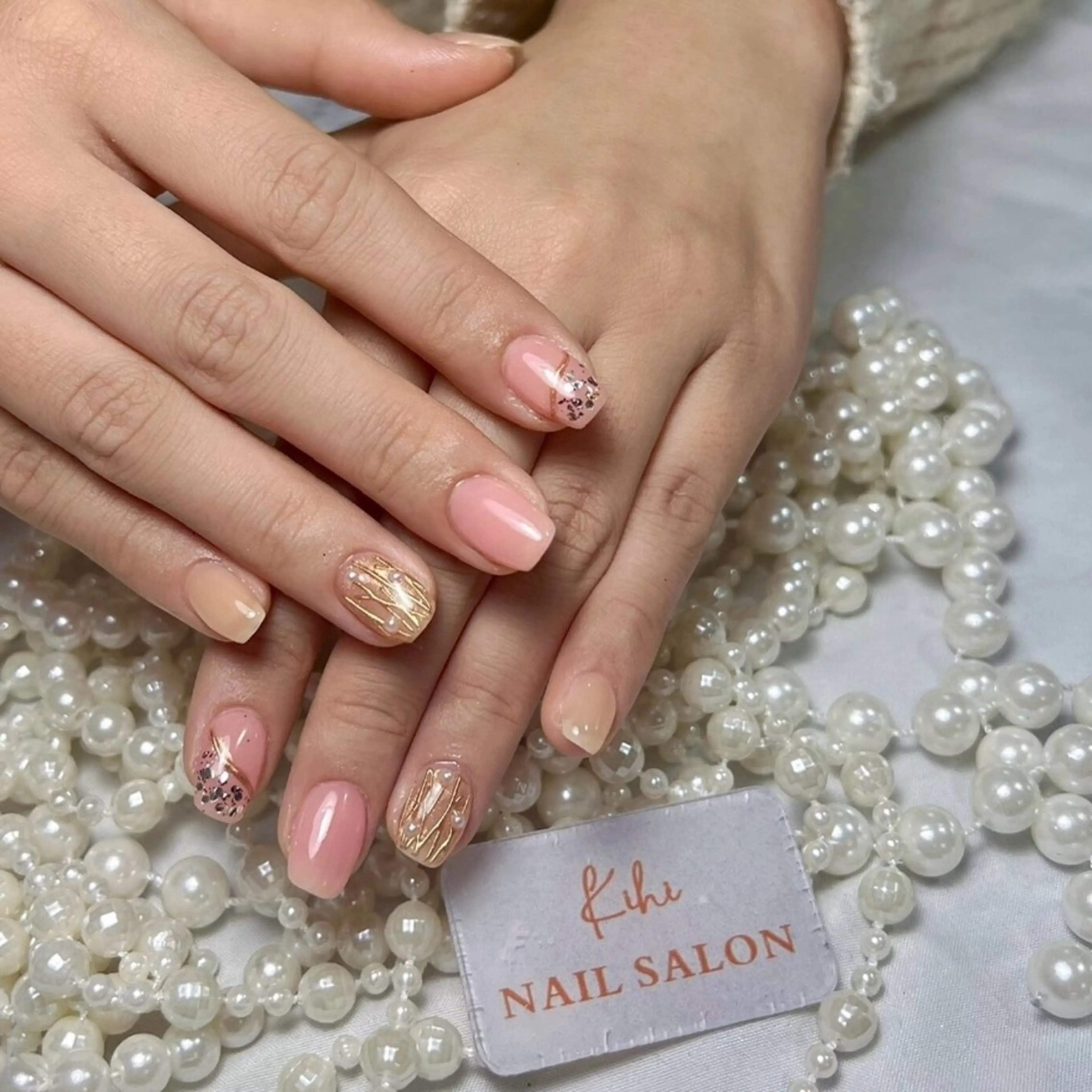 ネイル アートネイル フレンチネイル ジェルネイル グラデーション 韓国ネイル ハンドネイル 💕鈴木ユリ パラジェル/オフ無料のネイルデザイン