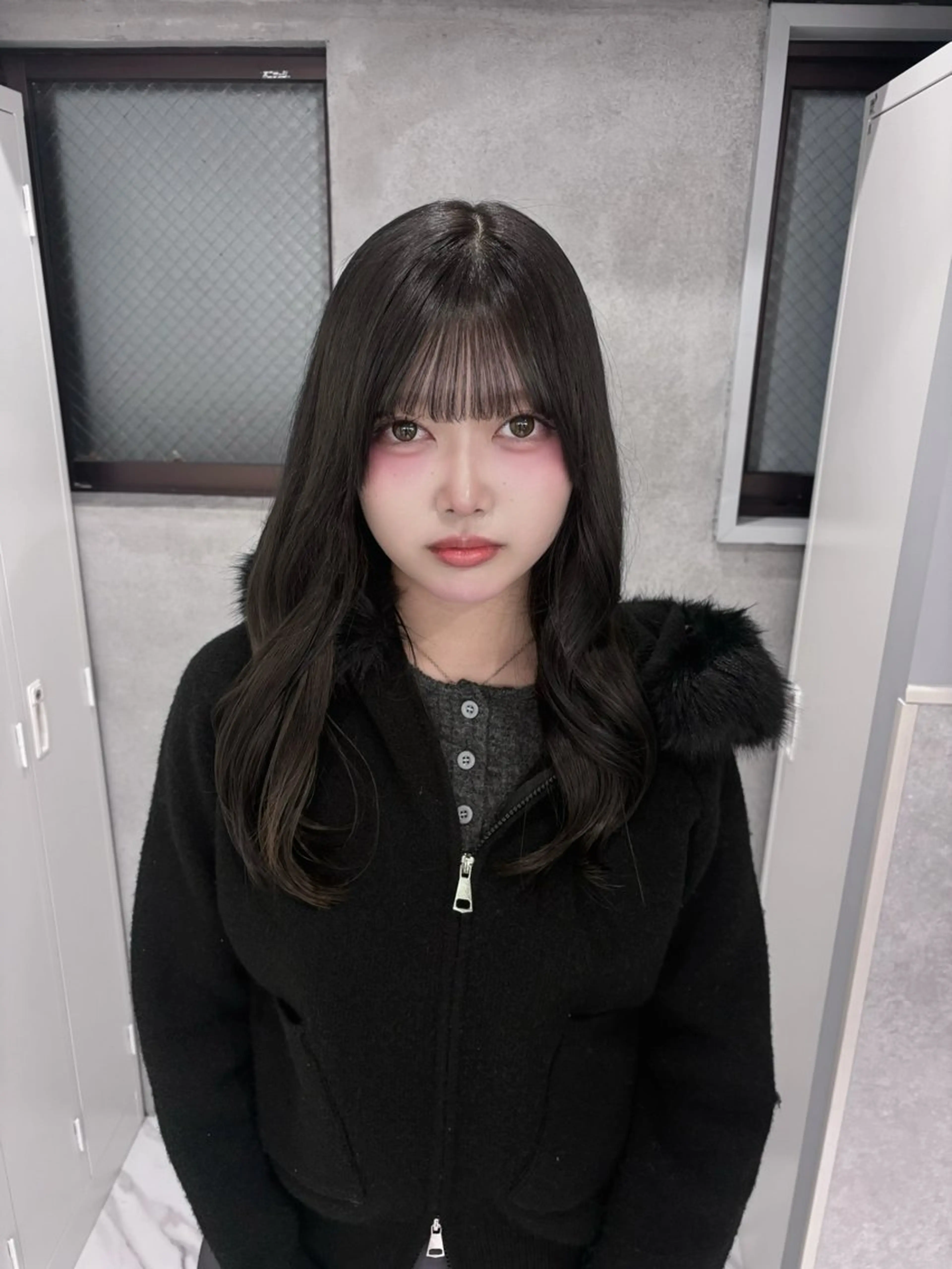 ロング カラー グレージュ ヘアカラー 心愛/天神/レイヤー /透明感カラー/艶髪のヘアスタイル