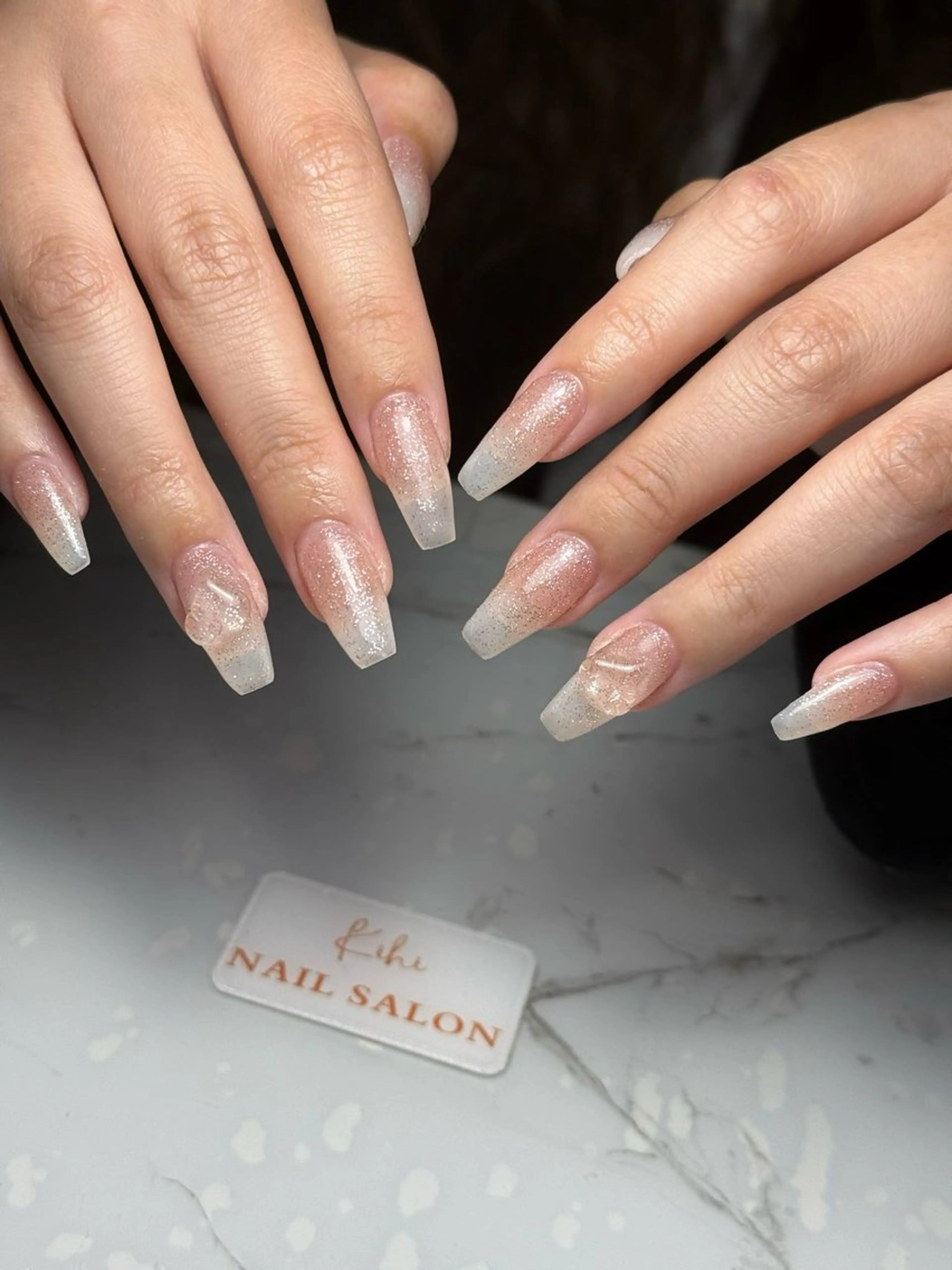 ネイル シンプルネイル ネイルチップ さくら💮💮 【オフ無料】のネイルデザイン