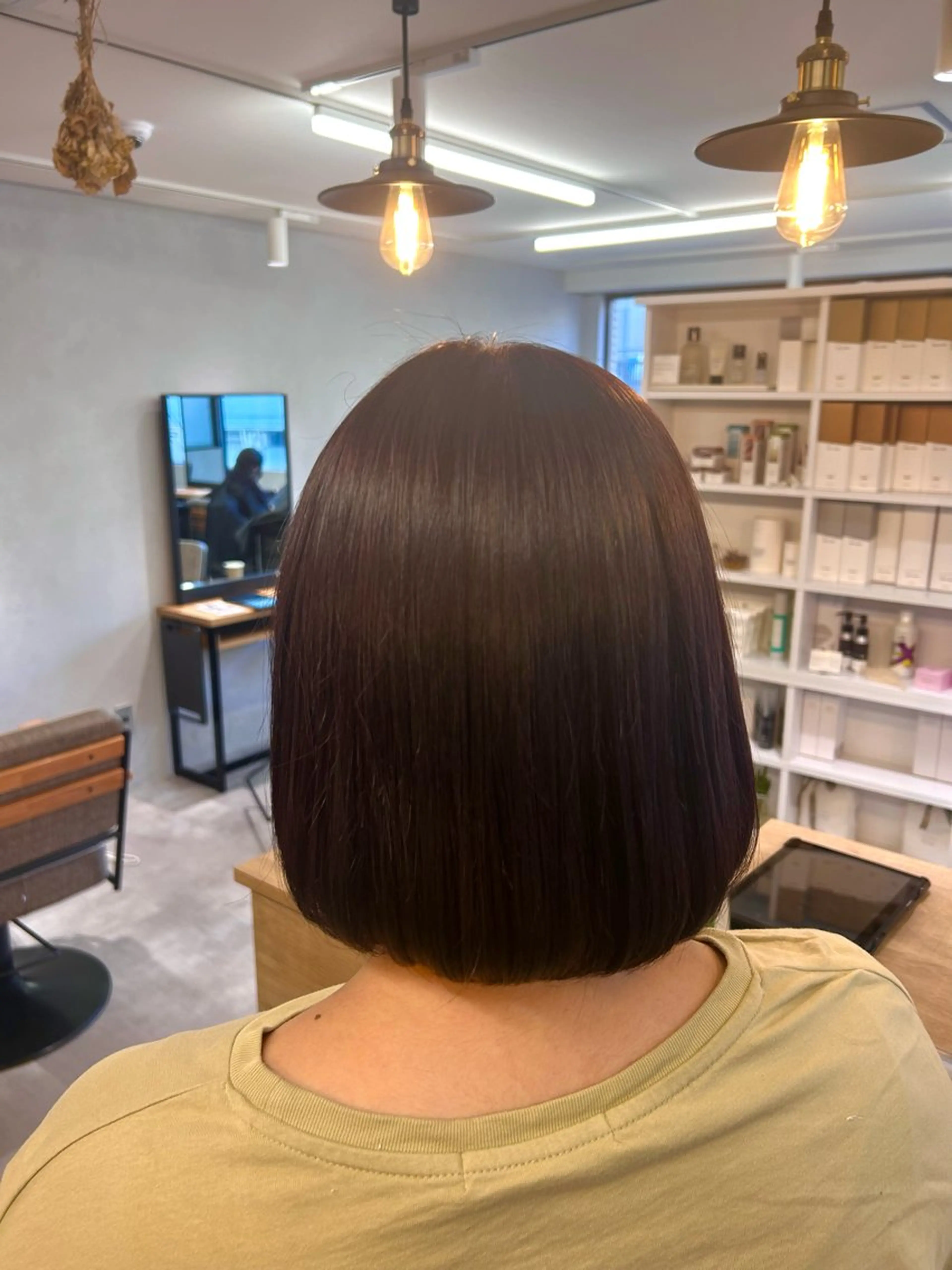 ショート カラー イルミナカラー バイオレットカラー ヘアカラー トリートメント 暖色･似合わせカラー (廣石沙英🎀)のヘアスタイル